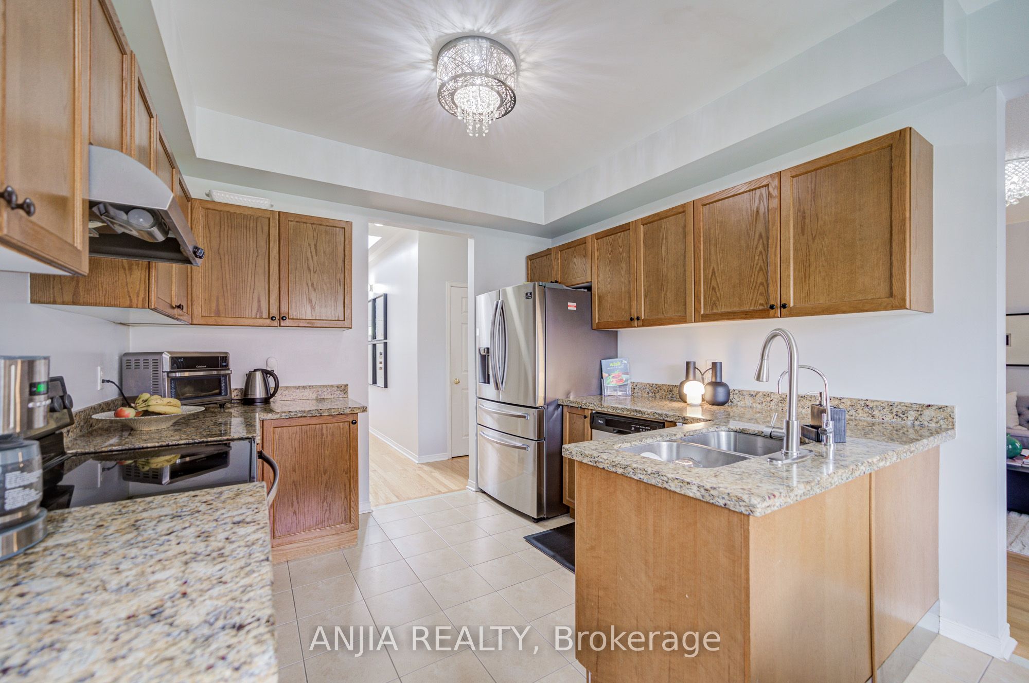 Additional image 6 of 2 Horn Street, Whitchurch-stouffville, ON, L4A 0X9