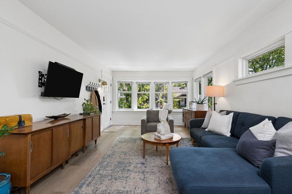Additional image 6 of 1255 23rd Avenue E, Vancouver, BC, V5V 1Z1