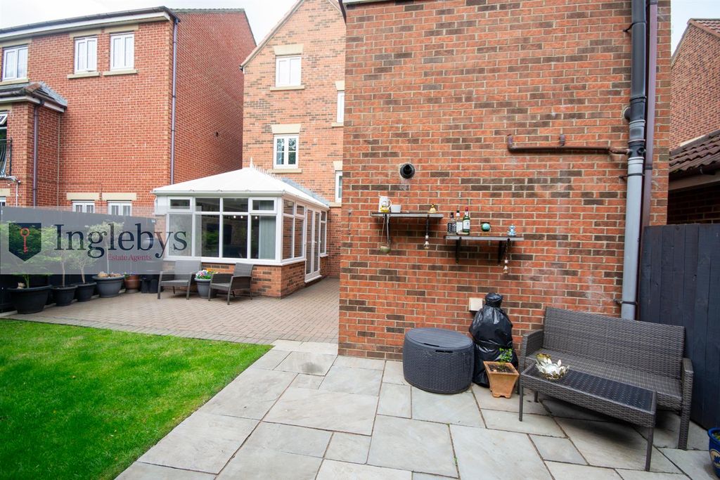 Additional image 31 of 4 bed property for saleDalton Court, Redcar TS10