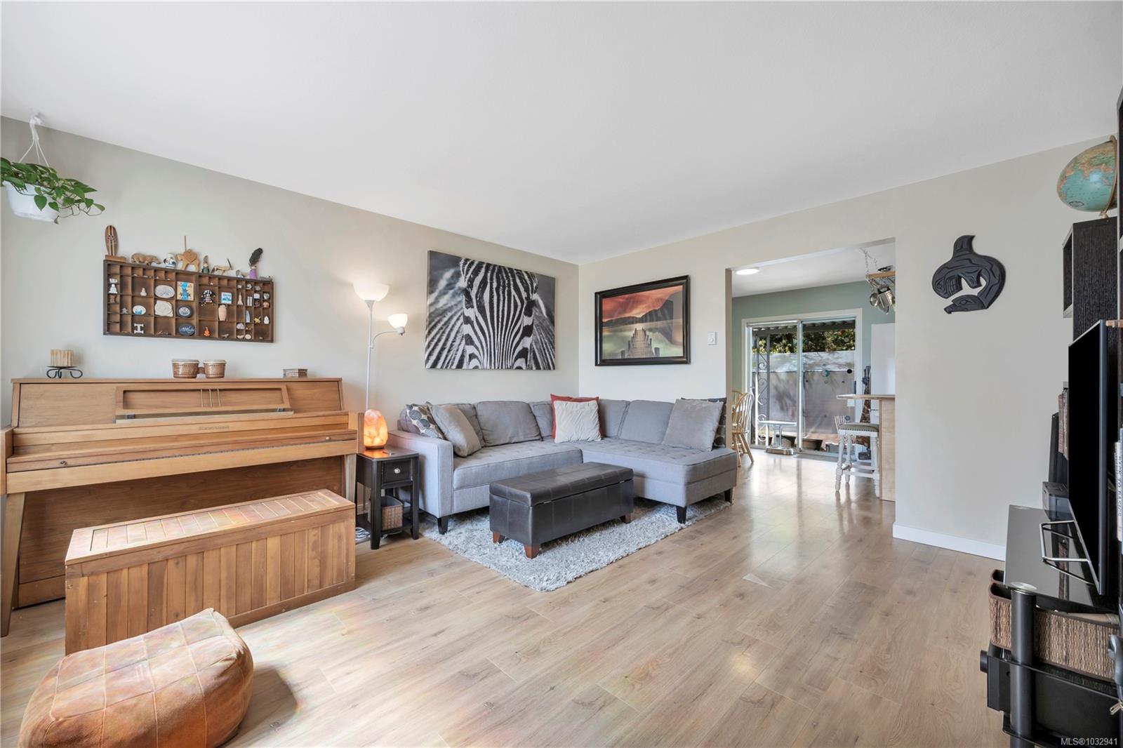 #4-6135 Ryall Road, Duncan, BC, V9L 2H6 photo 2