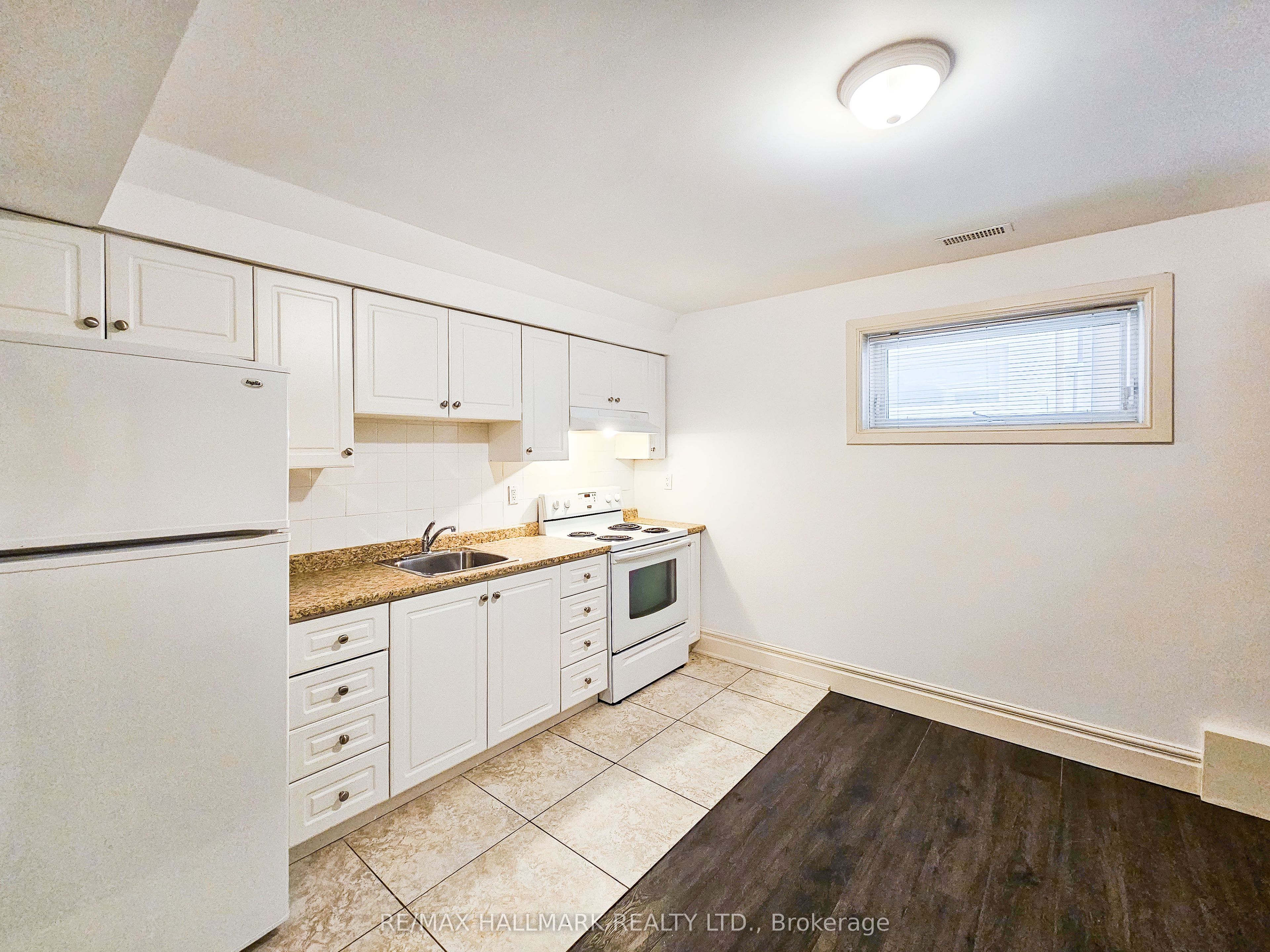 Basement 2-22 Roberta Drive, Toronto, ON, M6A 2J5