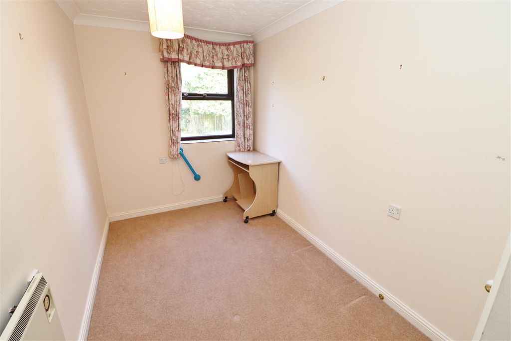 Additional image 11 of 2 bed flat for saleSlade Court, Watling Street, Radlett WD7