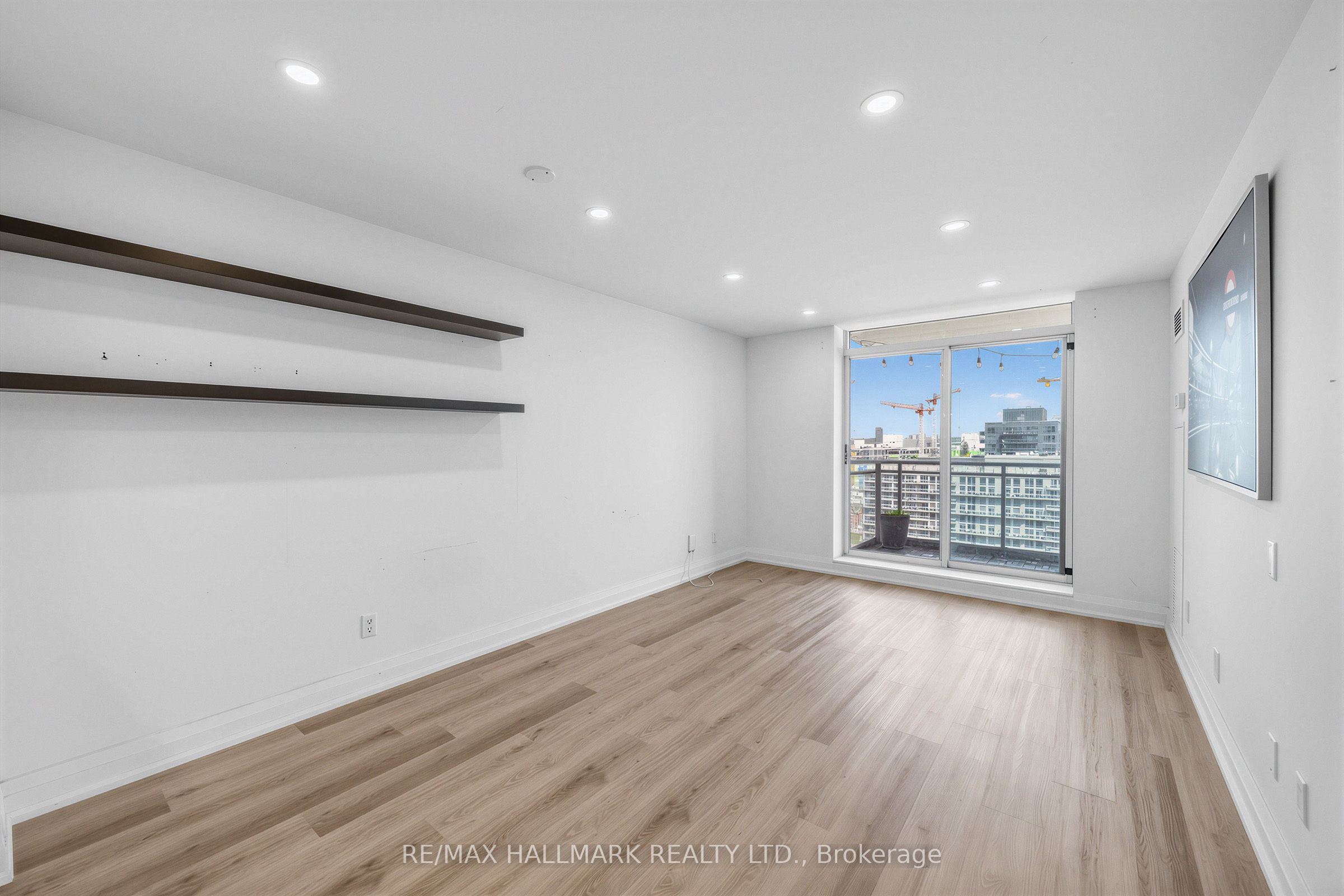 Additional image 3 of 1410-50 Lynn Williams Street, Toronto, ON, M6K 3R9
