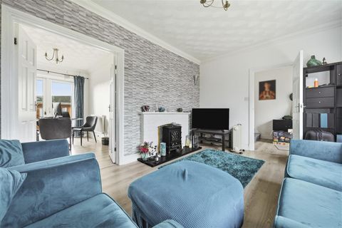 Highpool Lane, Newton, Swansea SA3