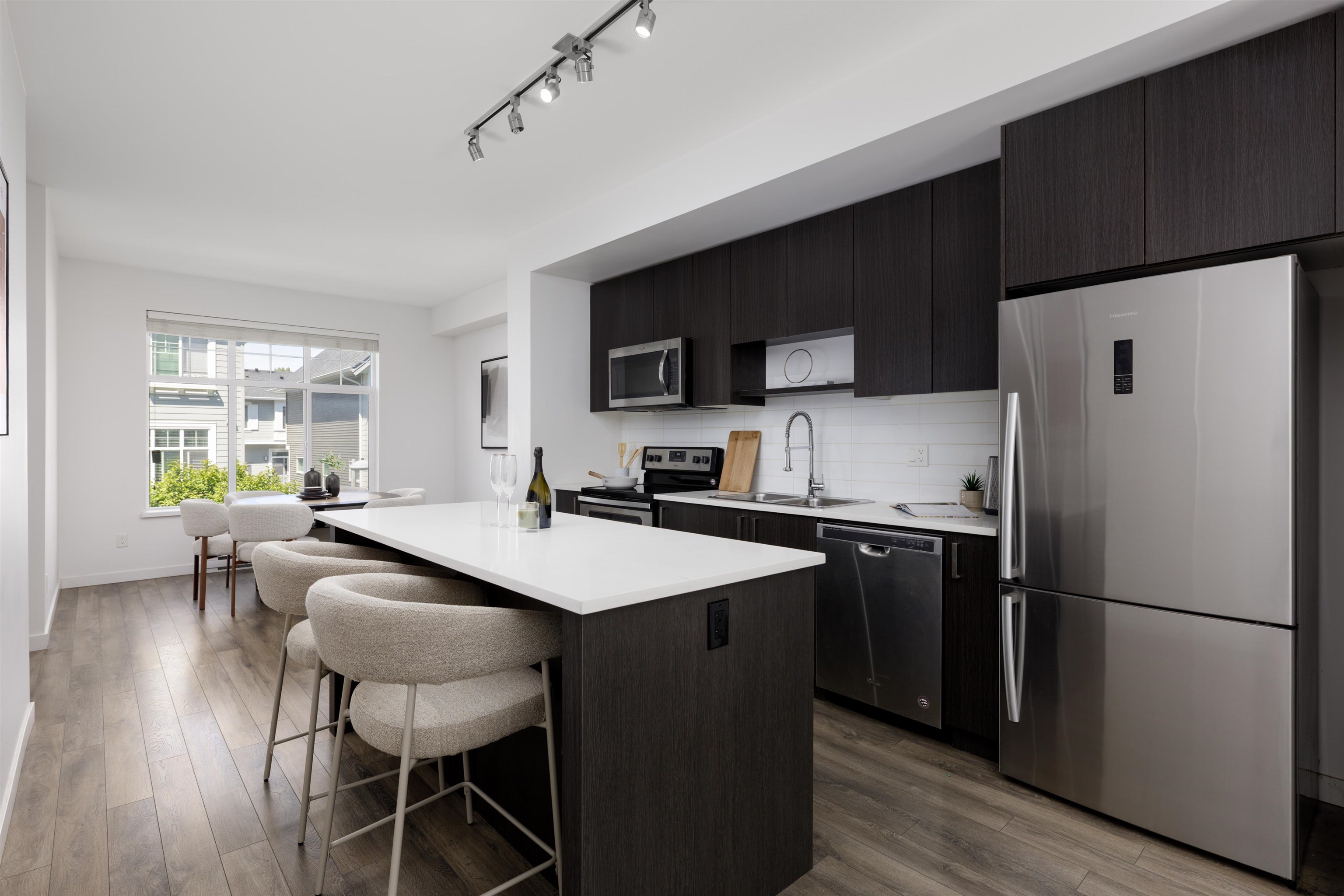 32-8130 136a Street, Surrey, BC, V3W 1H9 photo 4