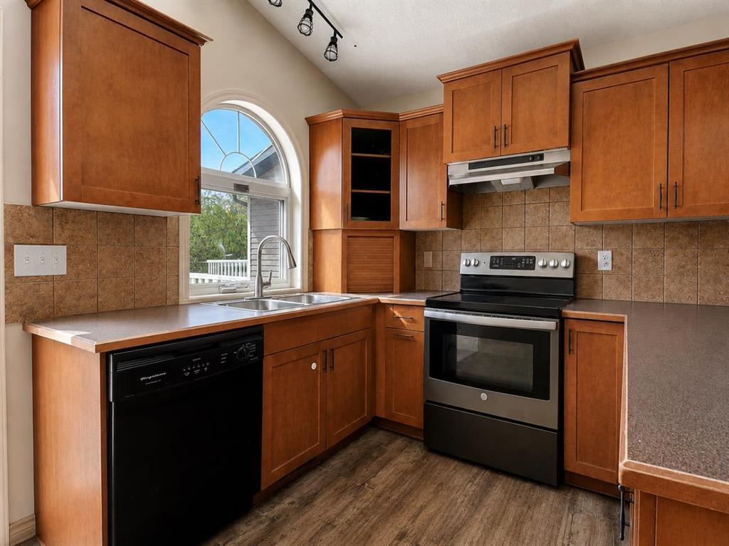Additional image 6 of 9506 91 Street, Grande Prairie, AB, T8X 1V3