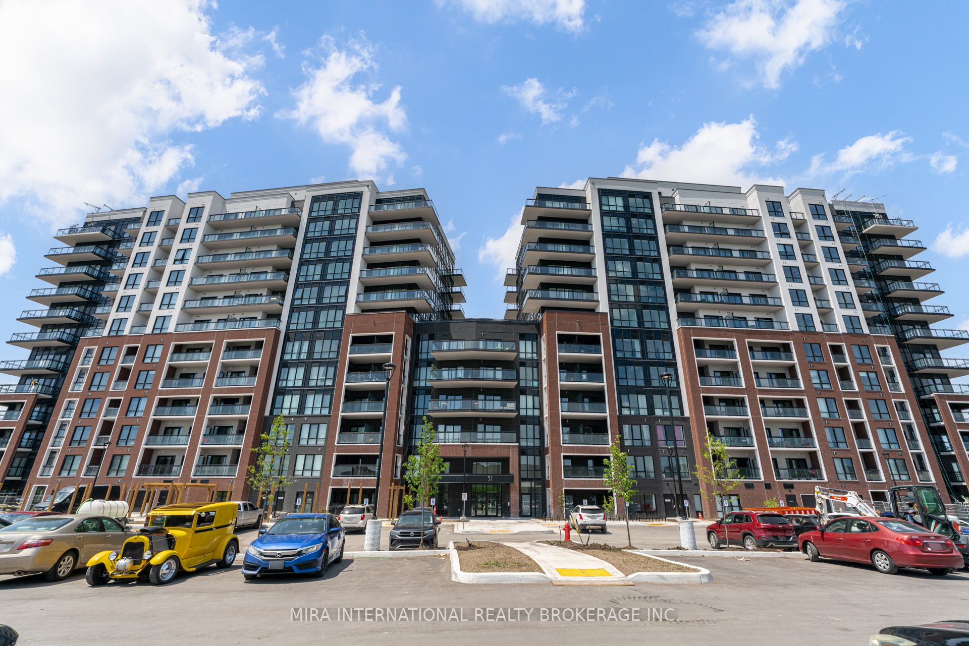 1202-51 Clarington Boulevard, Clarington, ON, L1C 7J8
