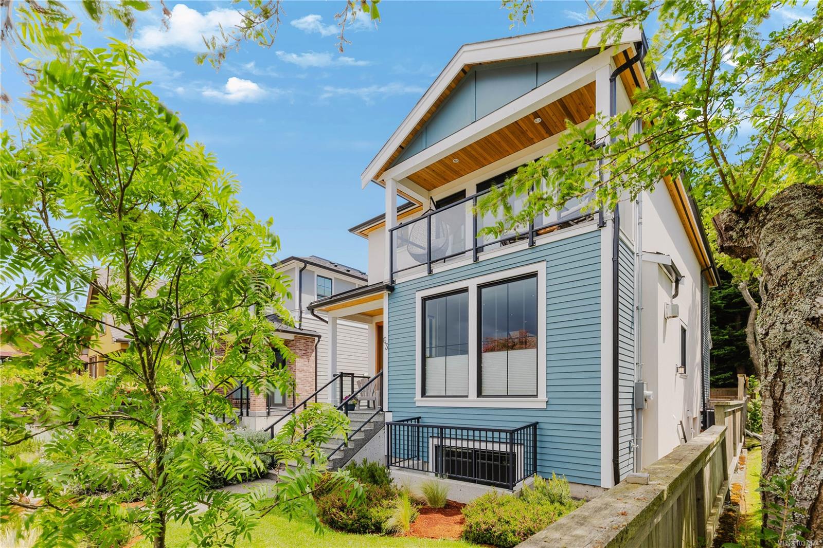 63 Boyd Street, Victoria, BC, V8V 2C8 photo 4