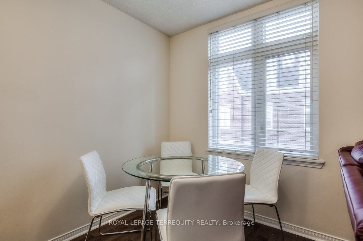 16-100 Redpath Avenue, Toronto, ON, M4S 2J7 photo 5