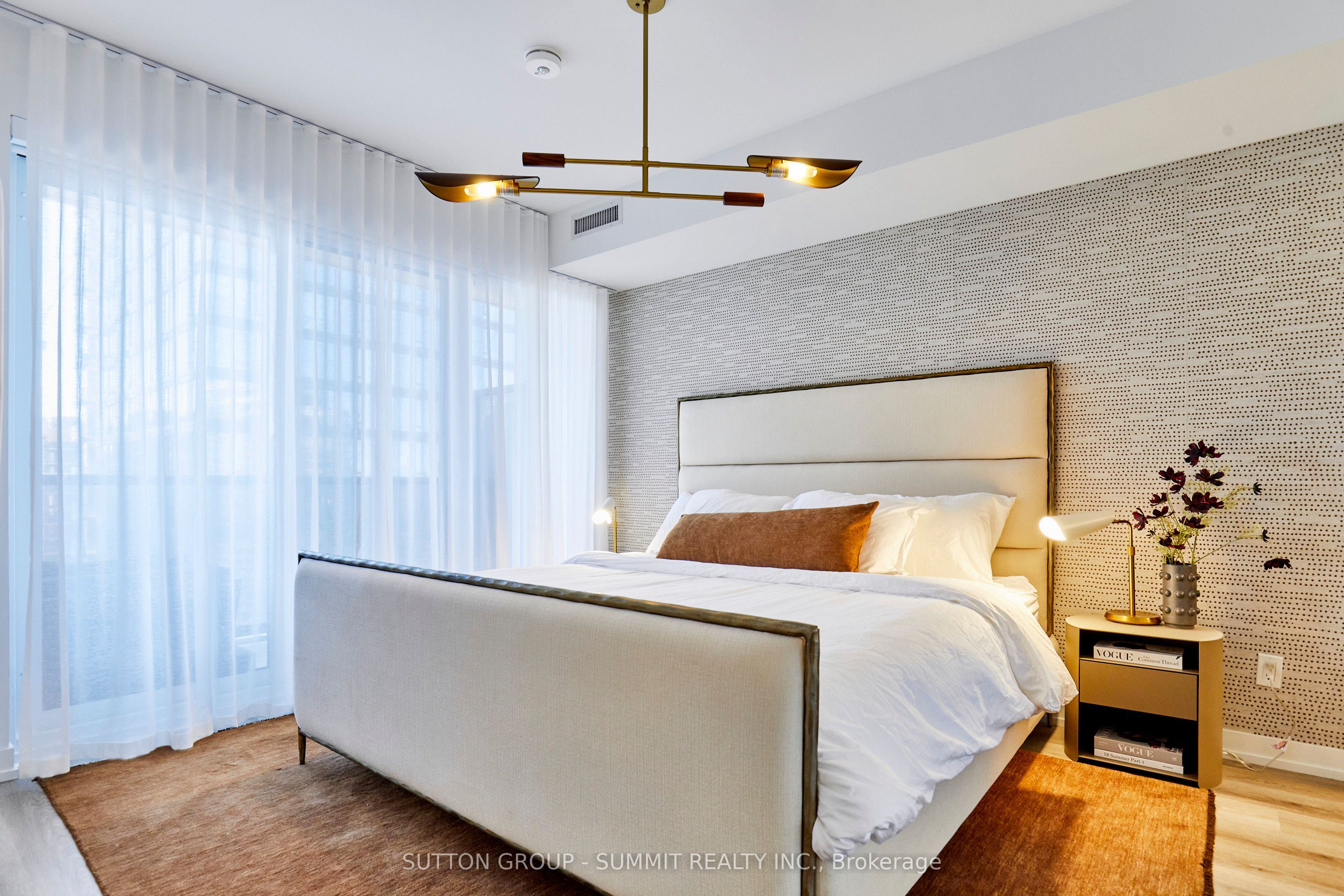 2501-771 Yonge Street, Toronto, ON, M4W 0B8 photo 4