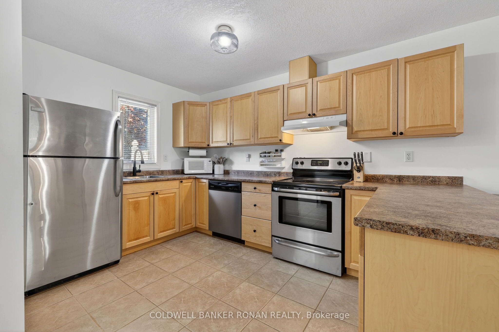 505 Thomas Street, Clearview, ON, L0M 1S0 photo 5