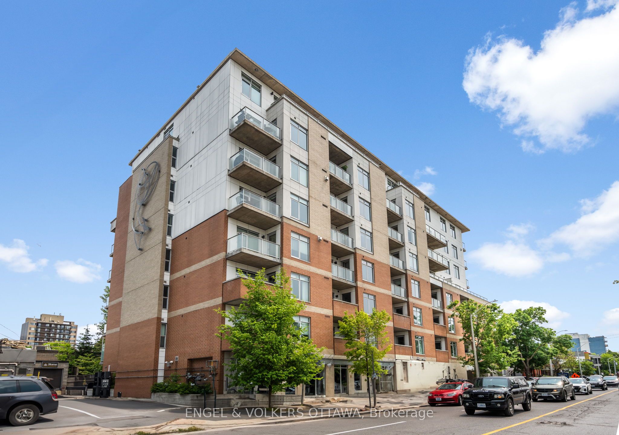 602-131 Holland Avenue, Ottawa, ON, K1Y 3A2