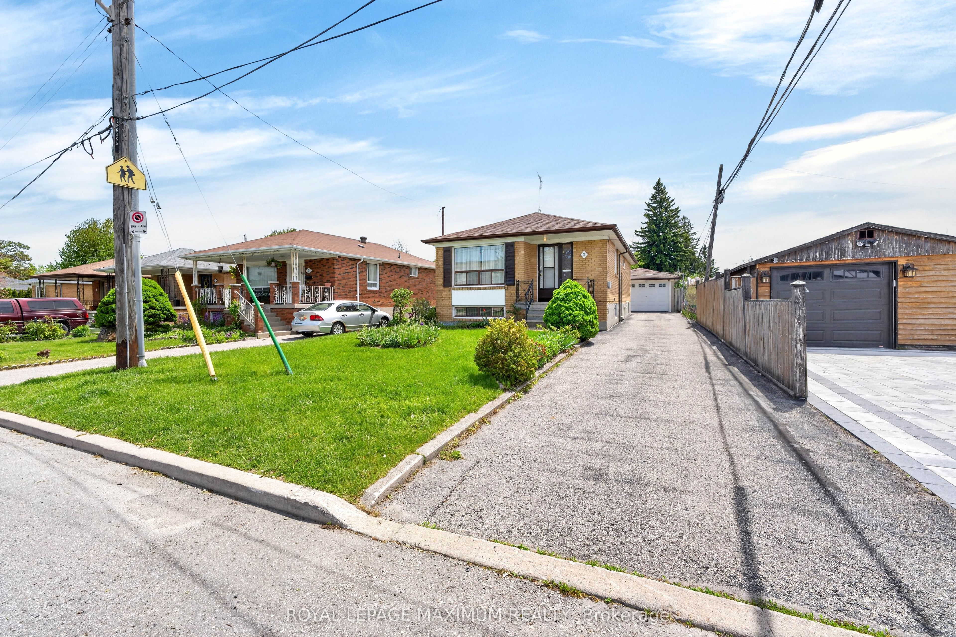 Additional image 3 of 3 Japonica Road, Toronto, ON, M1R 4R6