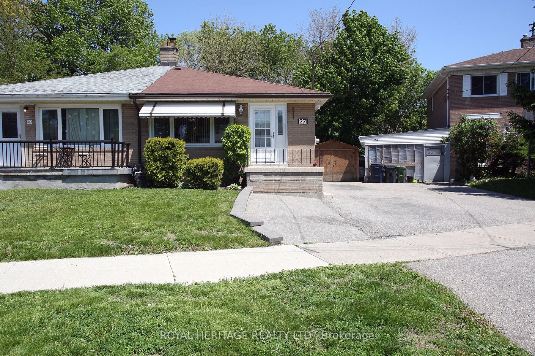 27 Medway Crescent, Toronto, ON, M1P 3T7 photo 3