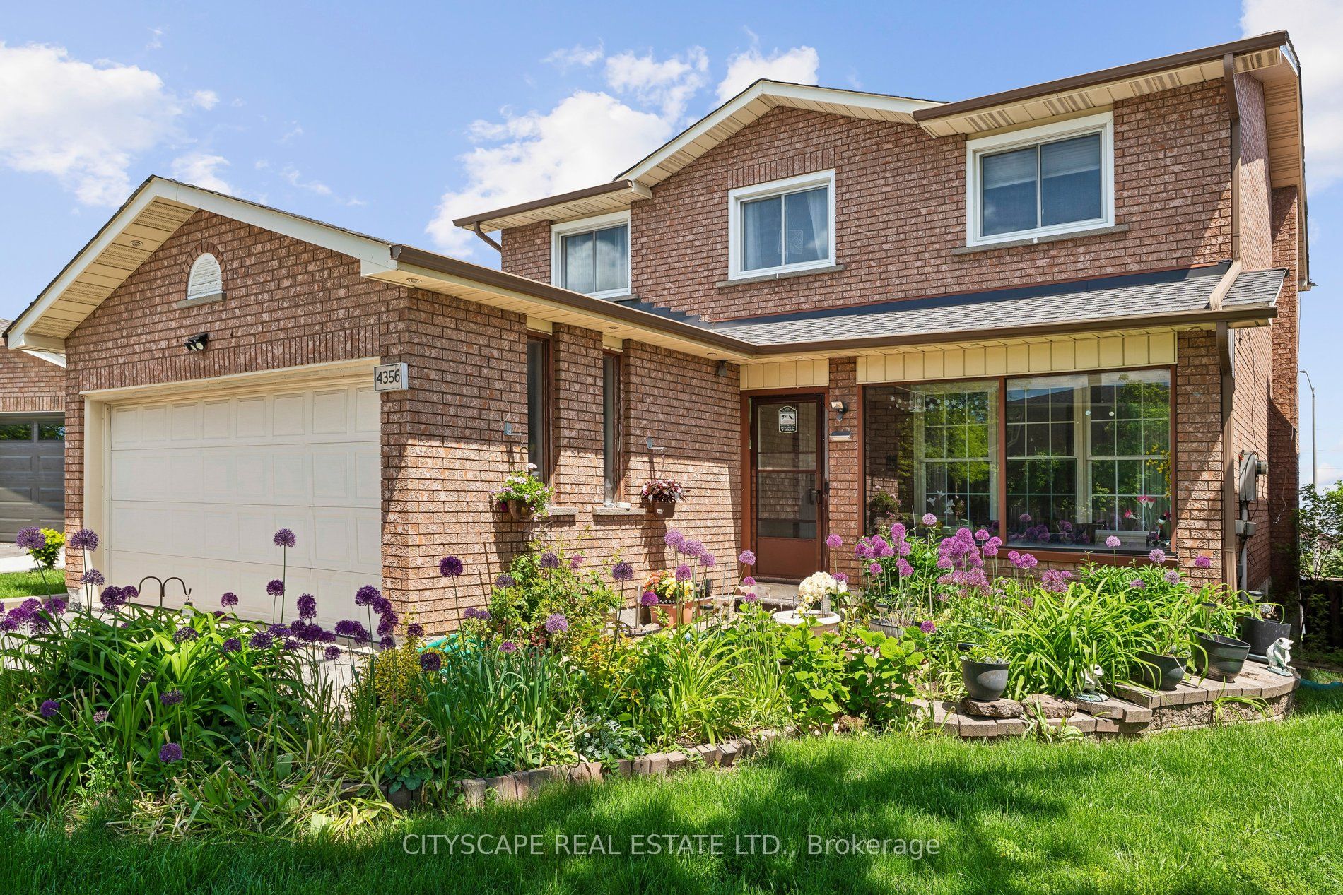 4356 Wakefield Crescent, Mississauga, ON, L5C 4N2