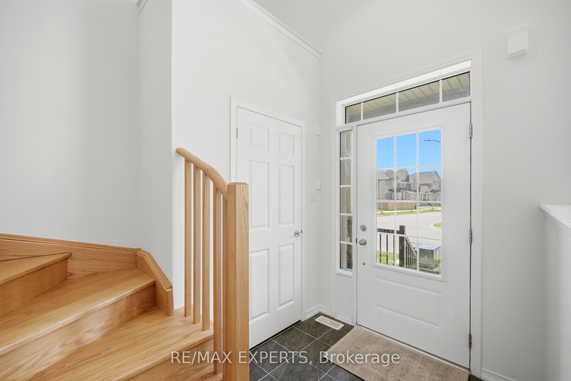 Additional image 4 of 21 Hornchurch Street, Whitby, ON, L1P 0J3
