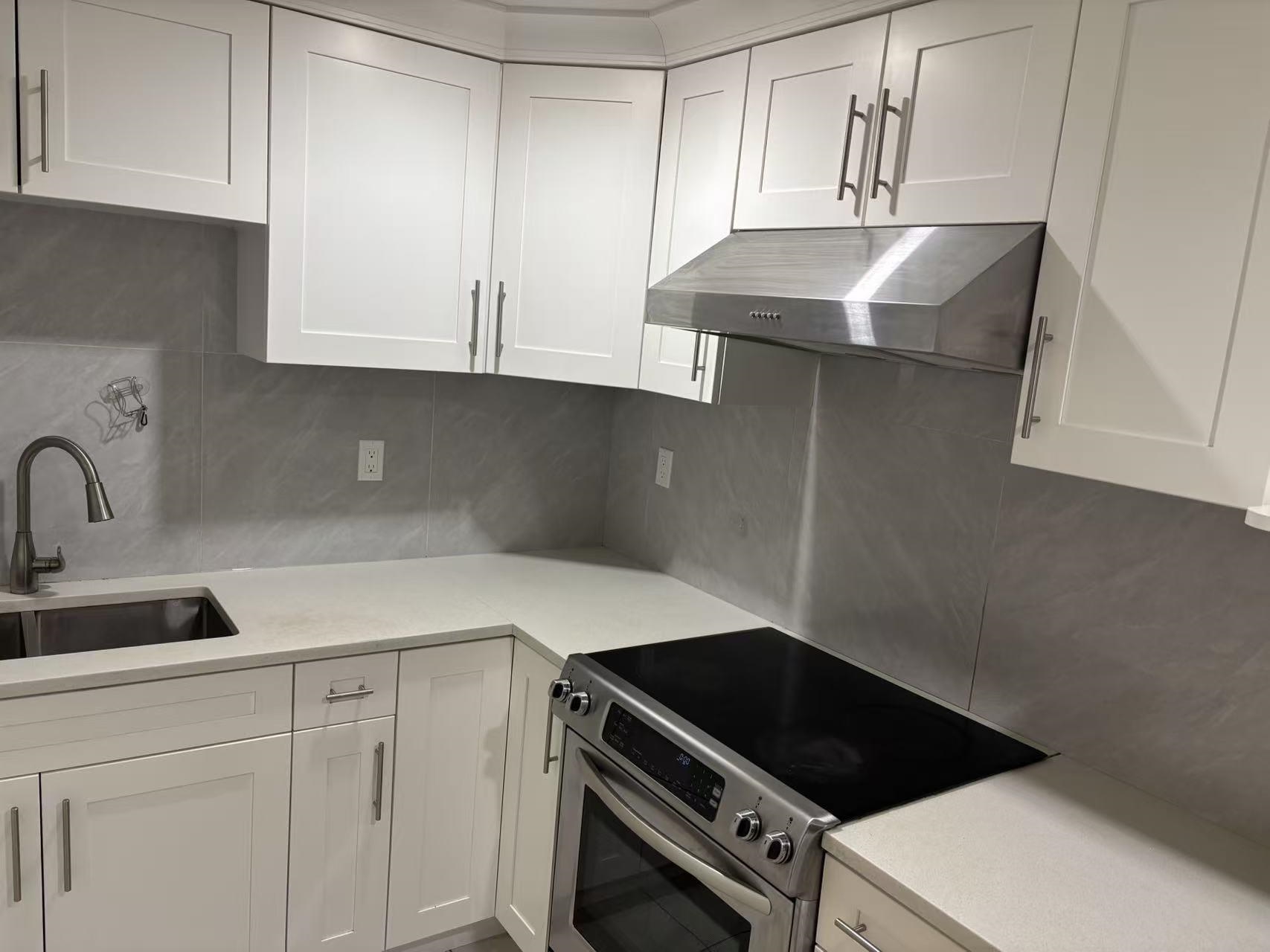 Basement Sui-8010 Reigate Road, Burnaby, BC, V5E 4G1 photo 5