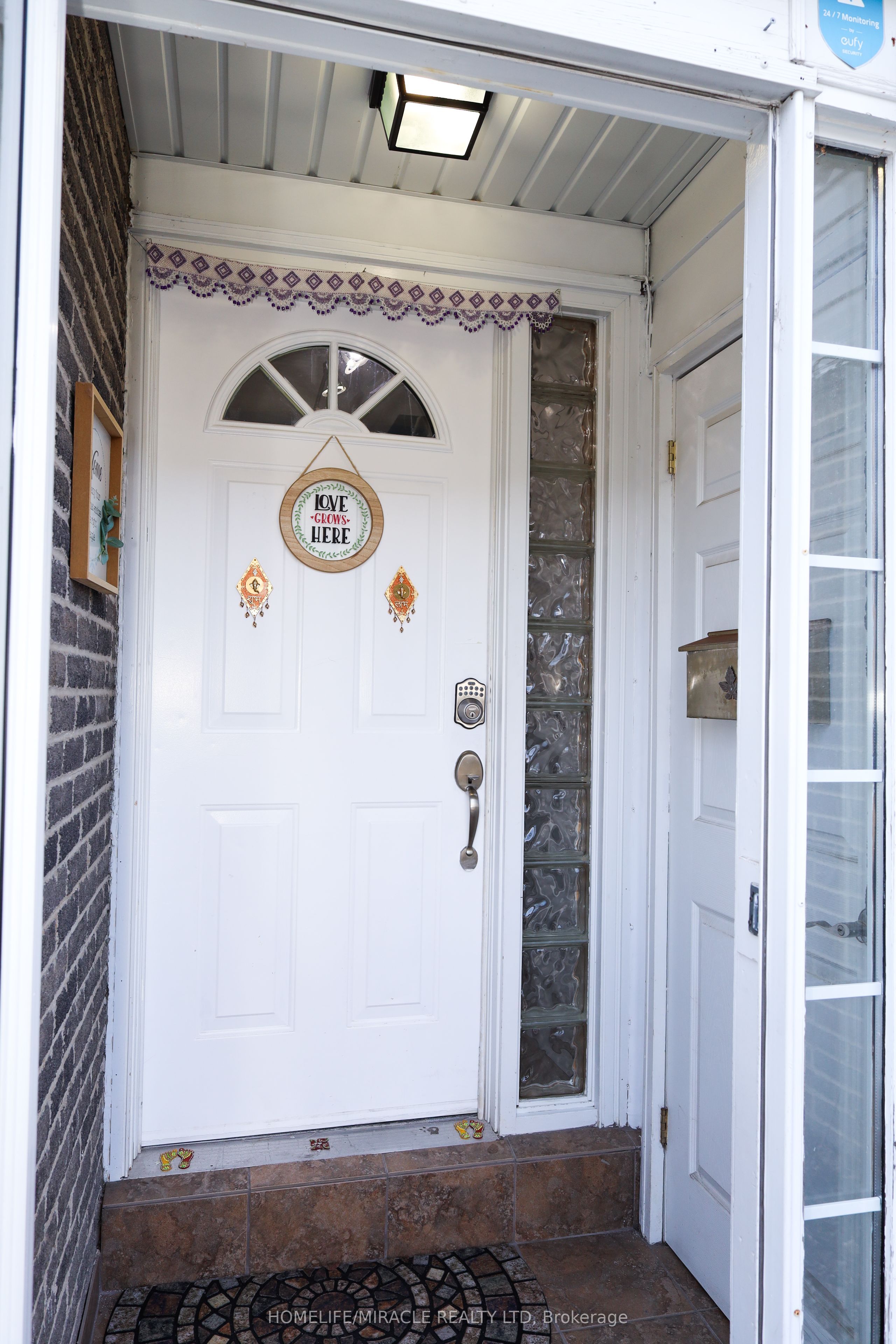 Additional image 3 of 64-2440 Bromsgrove Road, Mississauga, ON, L5J 4J7