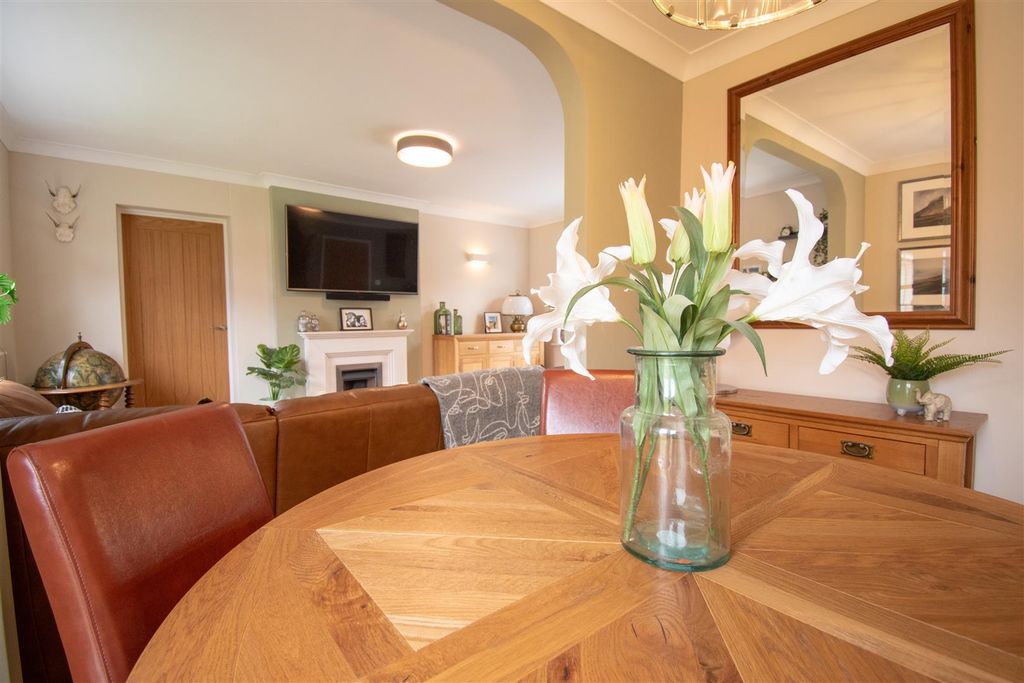 Additional image 11 of 5 bed detached house for saleMilldale Close, Marehay, Ripley DE5