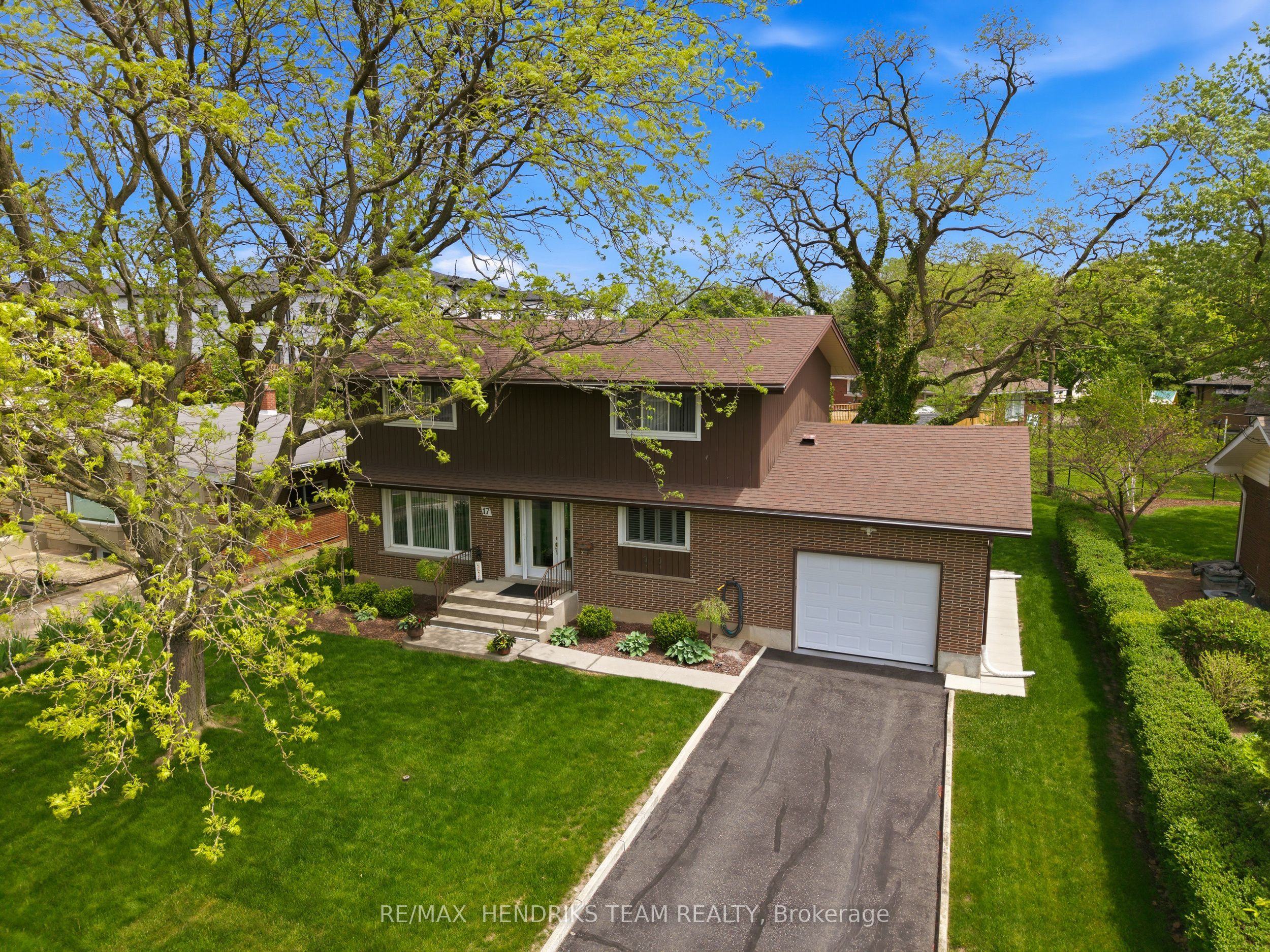 17 Jasmin Crescent, St. Catharines, ON, L2T 2B9 photo 4