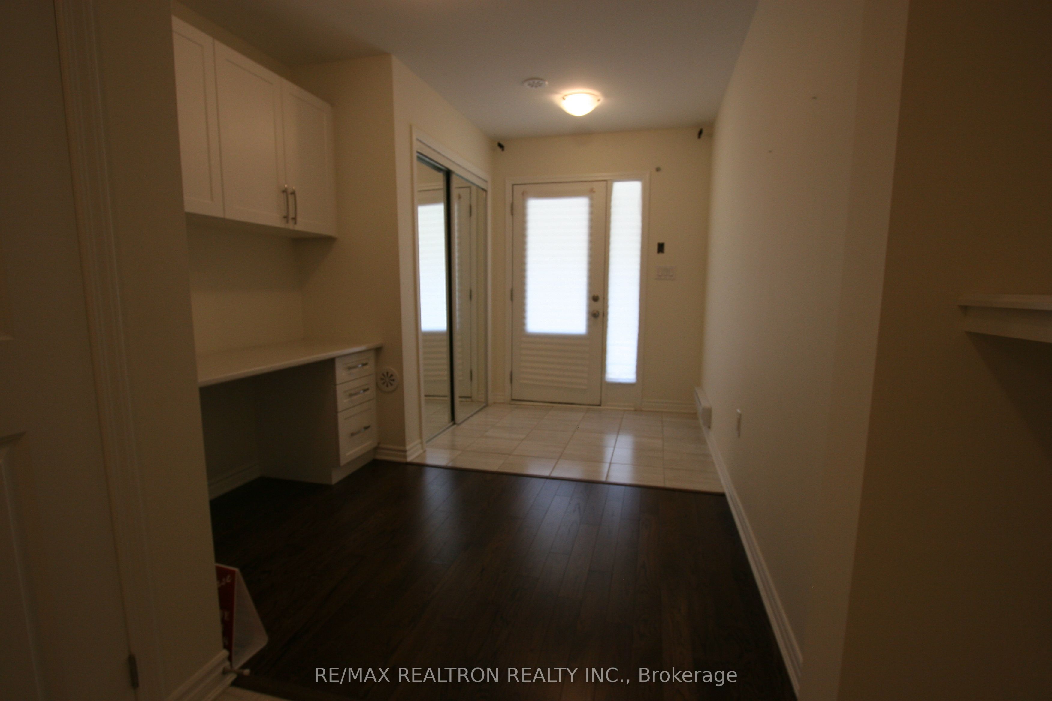 66 Casely Avenue, Richmond Hill, ON, L4S 0K8 photo 2