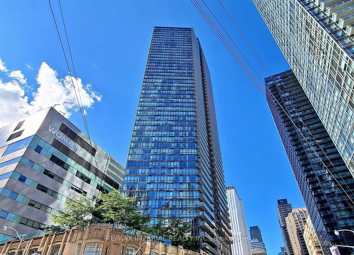 4802-832 Bay Street, Toronto, ON, M5S 1Z6