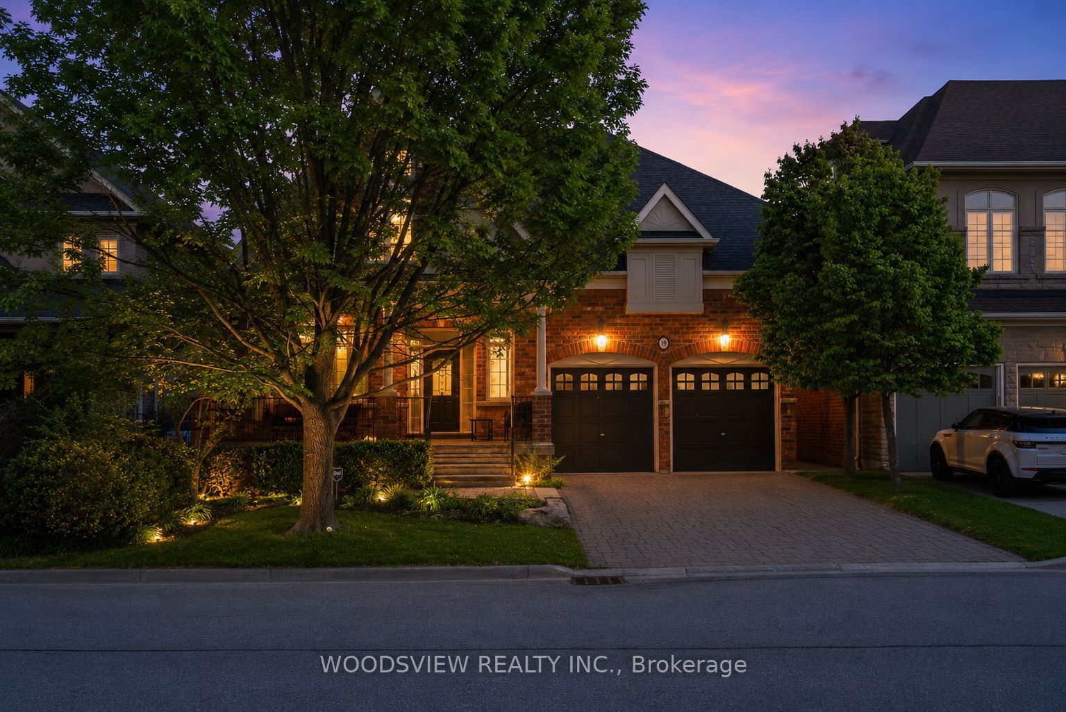 19 Weslock Crescent, Aurora, ON, L4G 7Y9 photo 2