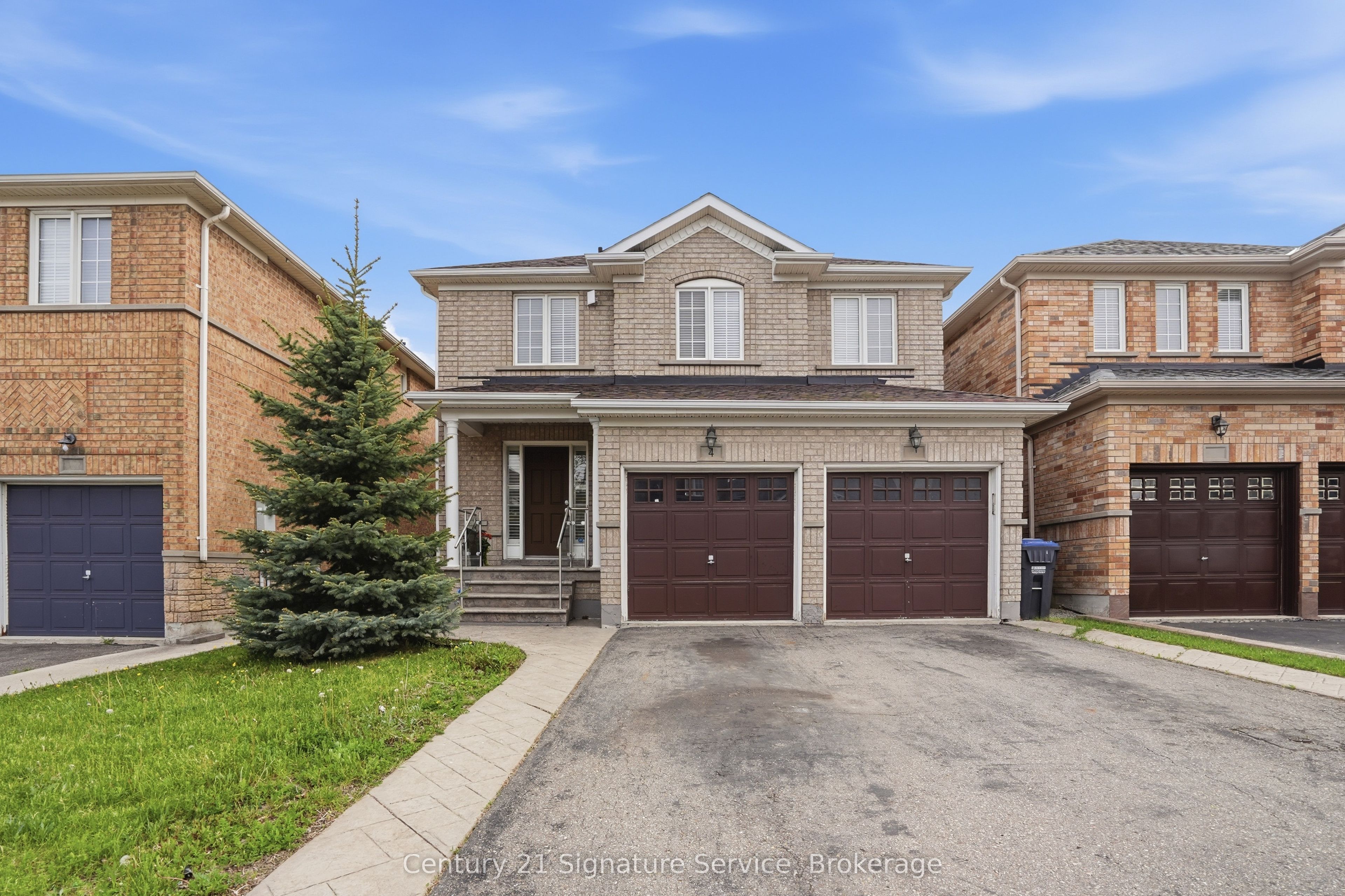 4 Cloverlawn Street, Brampton, ON, L7A 3X6