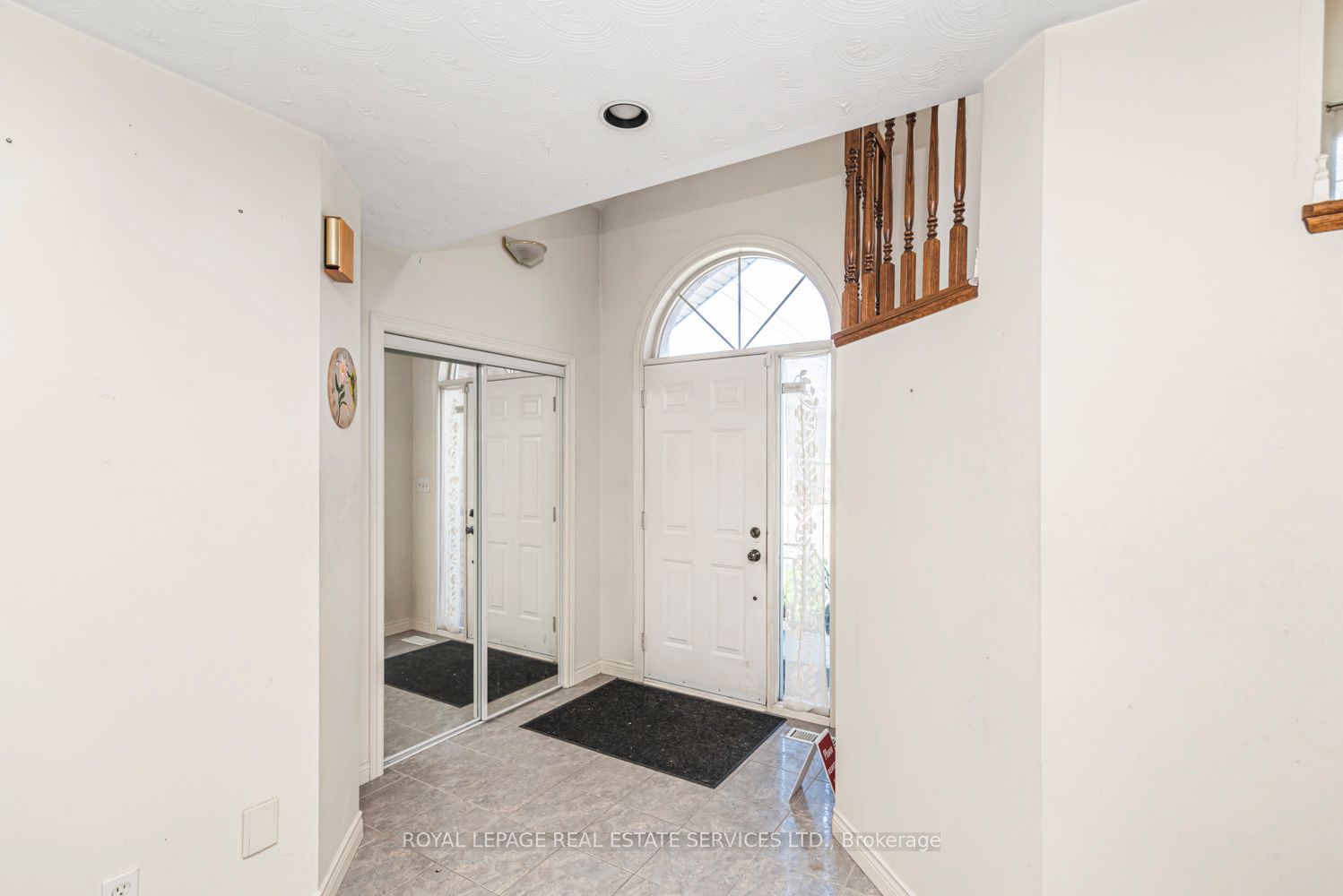 206 Bay Street N, Hamilton, ON, L8R 2P9 photo 4