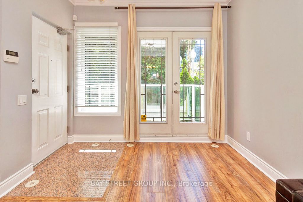 32-70 Byng Avenue, Toronto, ON, M2N 7L9 photo 3