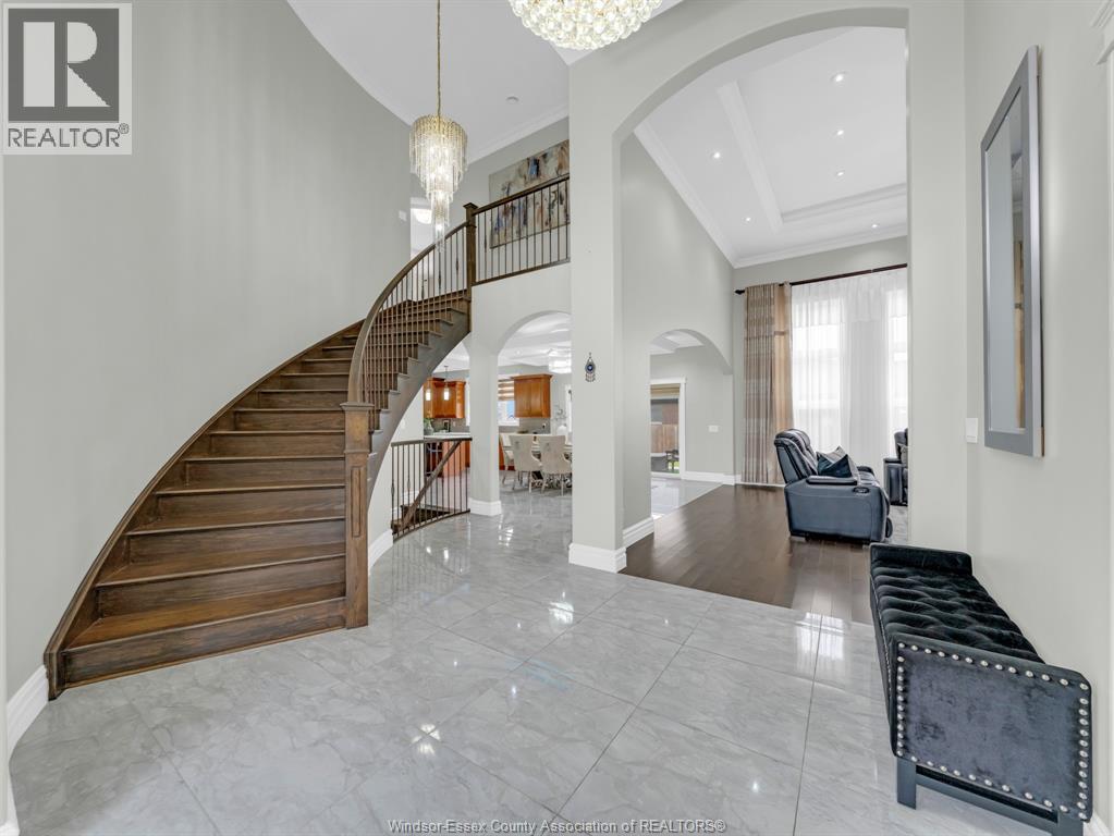 31 Heathview Trail, Leamington, ON, N8H0C5 photo 3