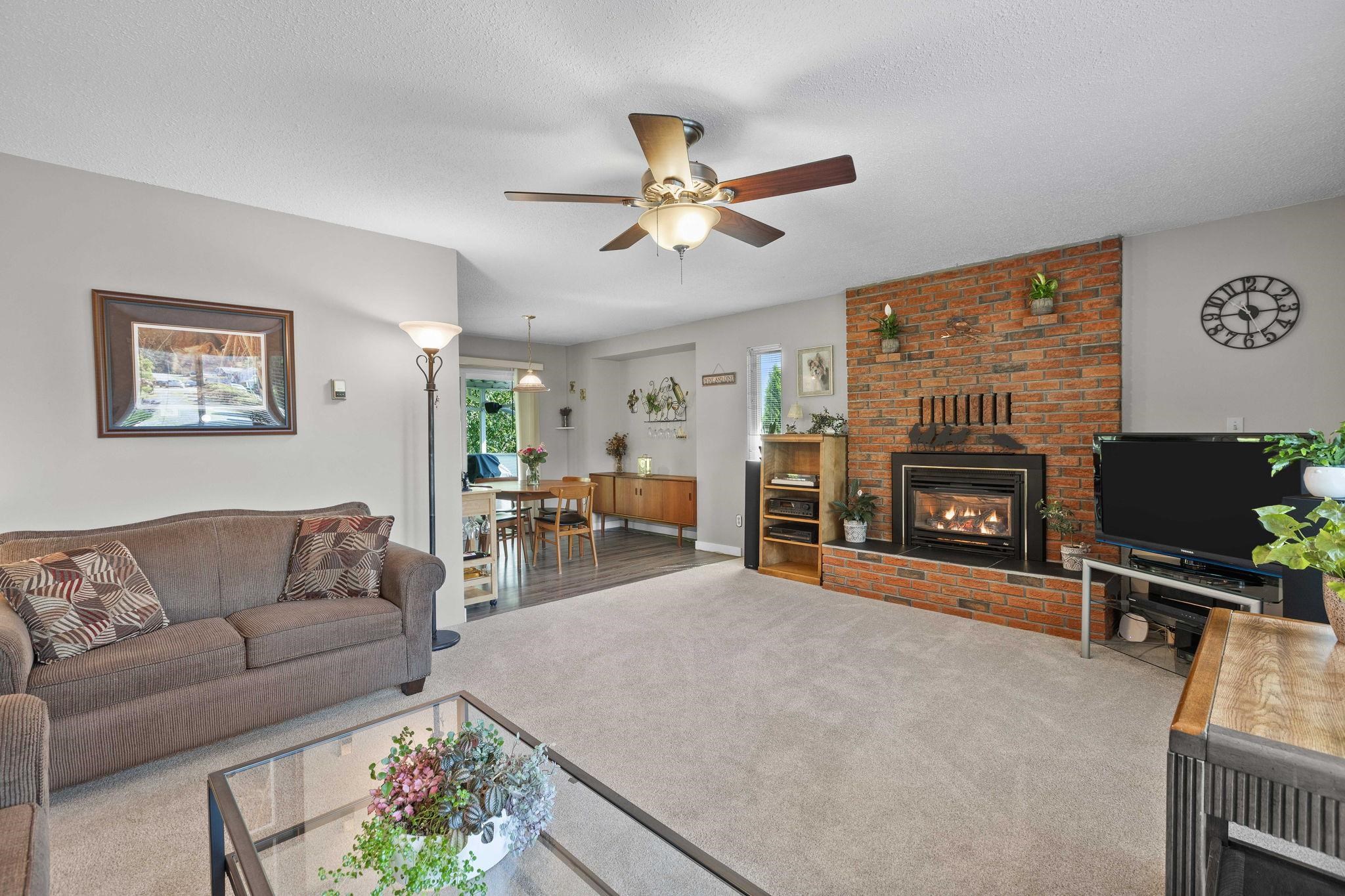 19949 51 Avenue, Langley, BC, V3A 7P2 photo 5