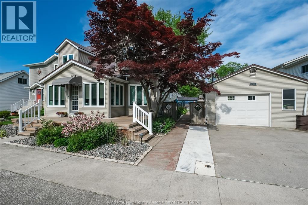 458 John M , Windsor, ON, N8P1C2