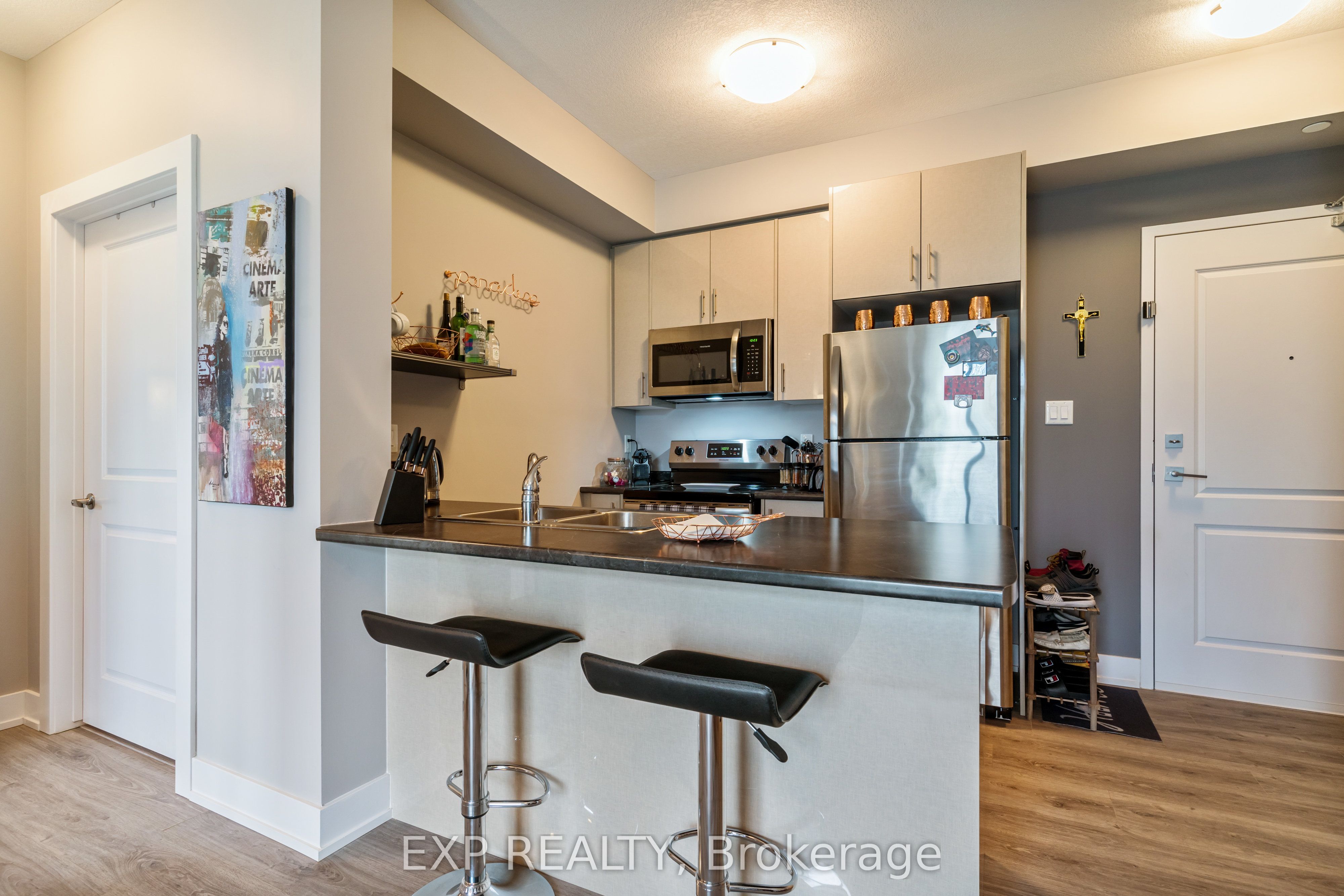 Additional image 4 of 217-125 Shoreview Place, Hamilton, ON, L8E 0K3