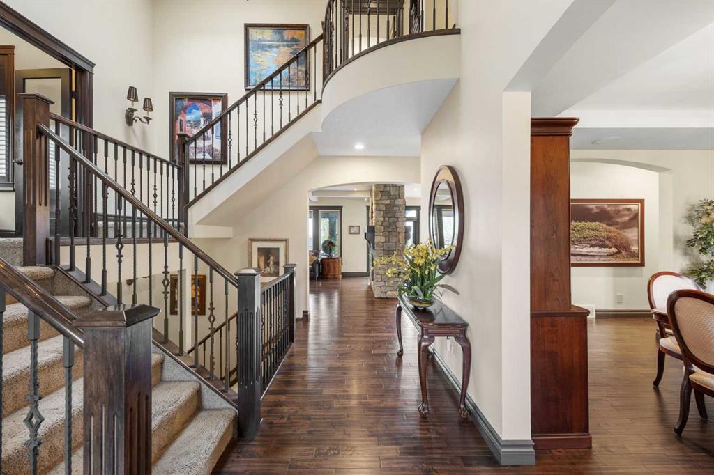 11 Timberline Gate SW, Calgary, AB, T3H 0W3 photo 3