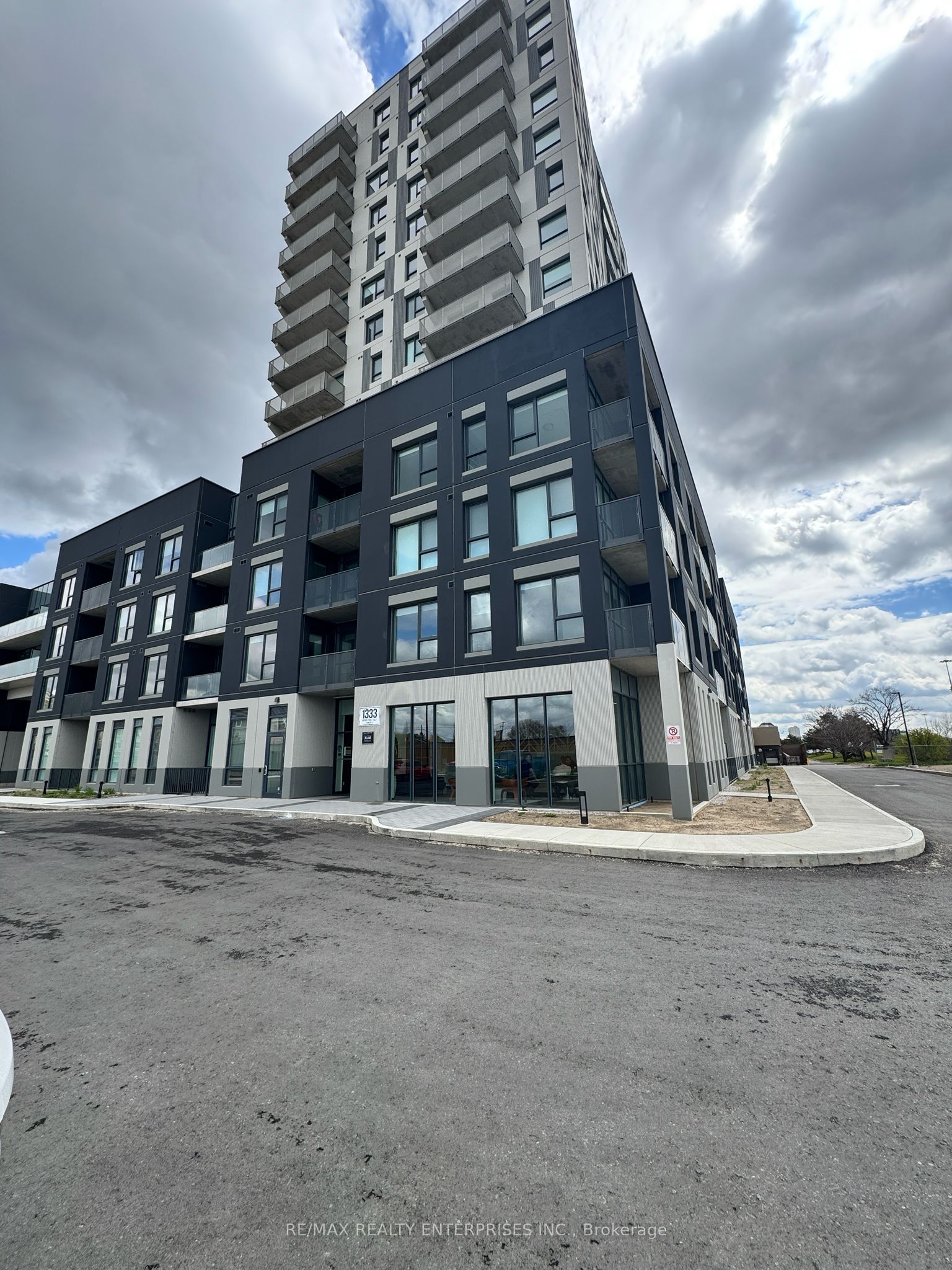 803-1333 Weber Street, Kitchener, ON, N2H 6N7