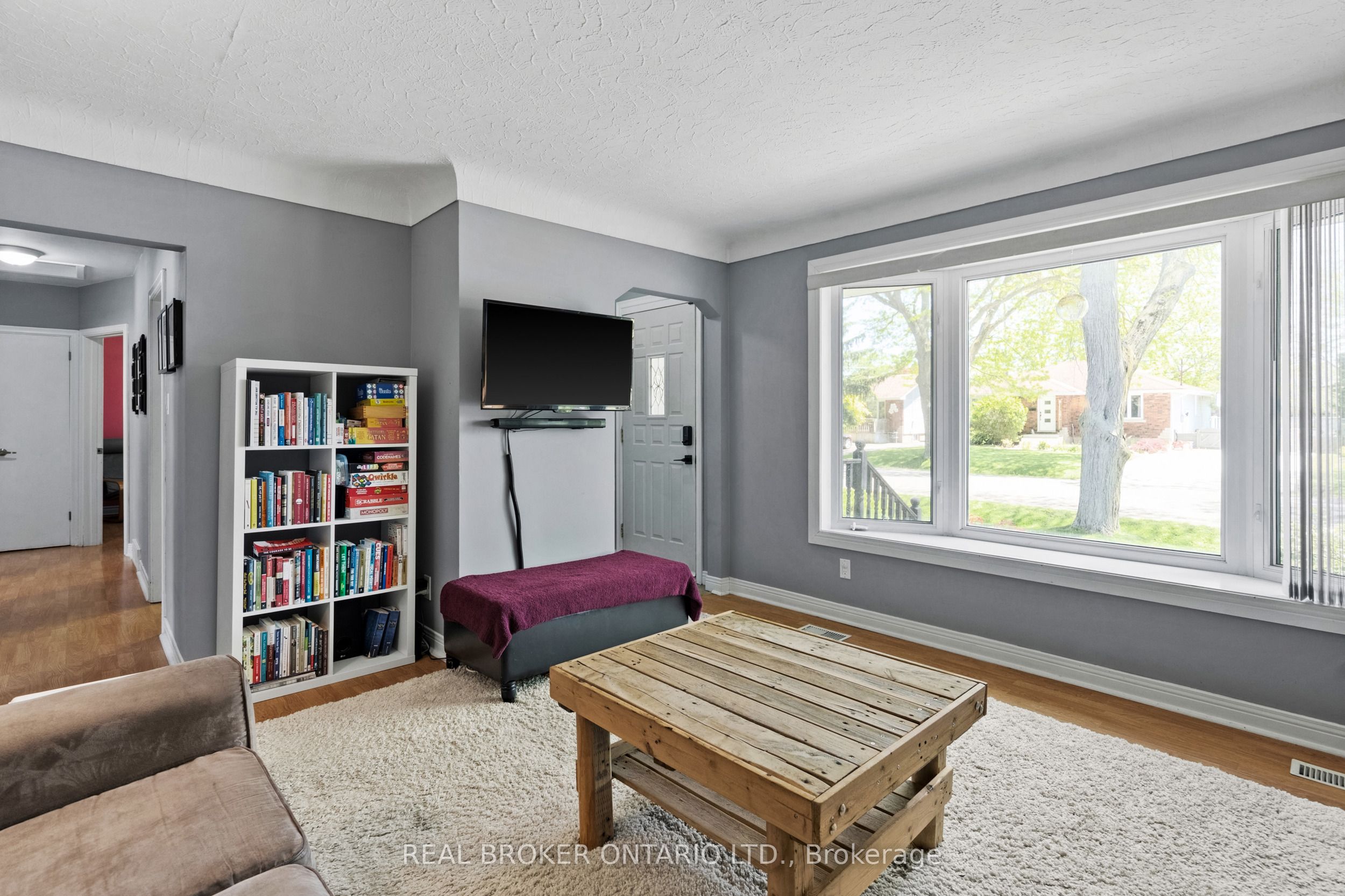 8 Goldsmith Avenue, St. Catharines, ON, L2M 2V8 photo 5