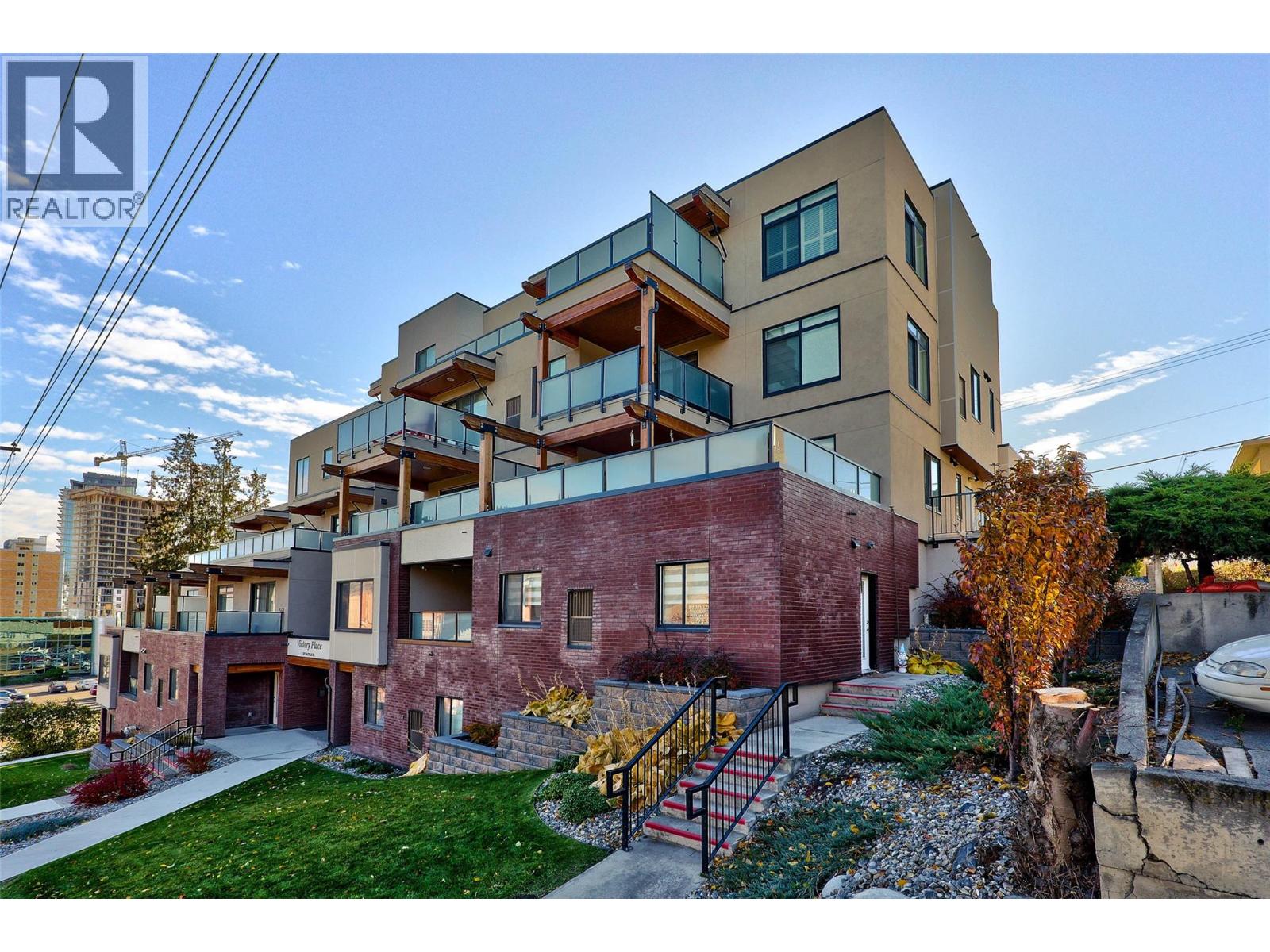 101-227 Battle Street, Kamloops, BC, V2C2L3