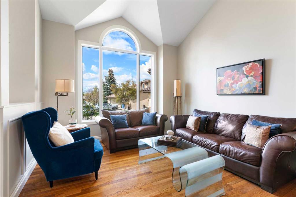 476 Silvergrove Gardens NW, Calgary, AB, T3B4S8 photo 5