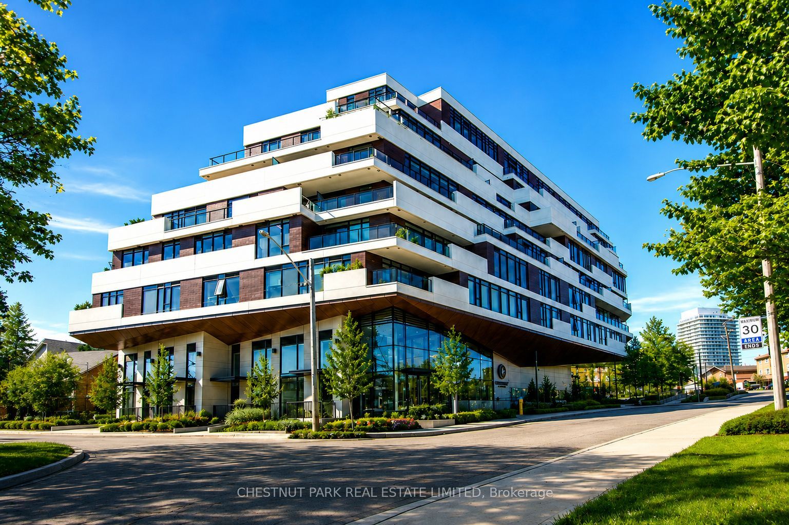 703-160 Kingsway Crescent, Toronto, ON, M8X 0B5