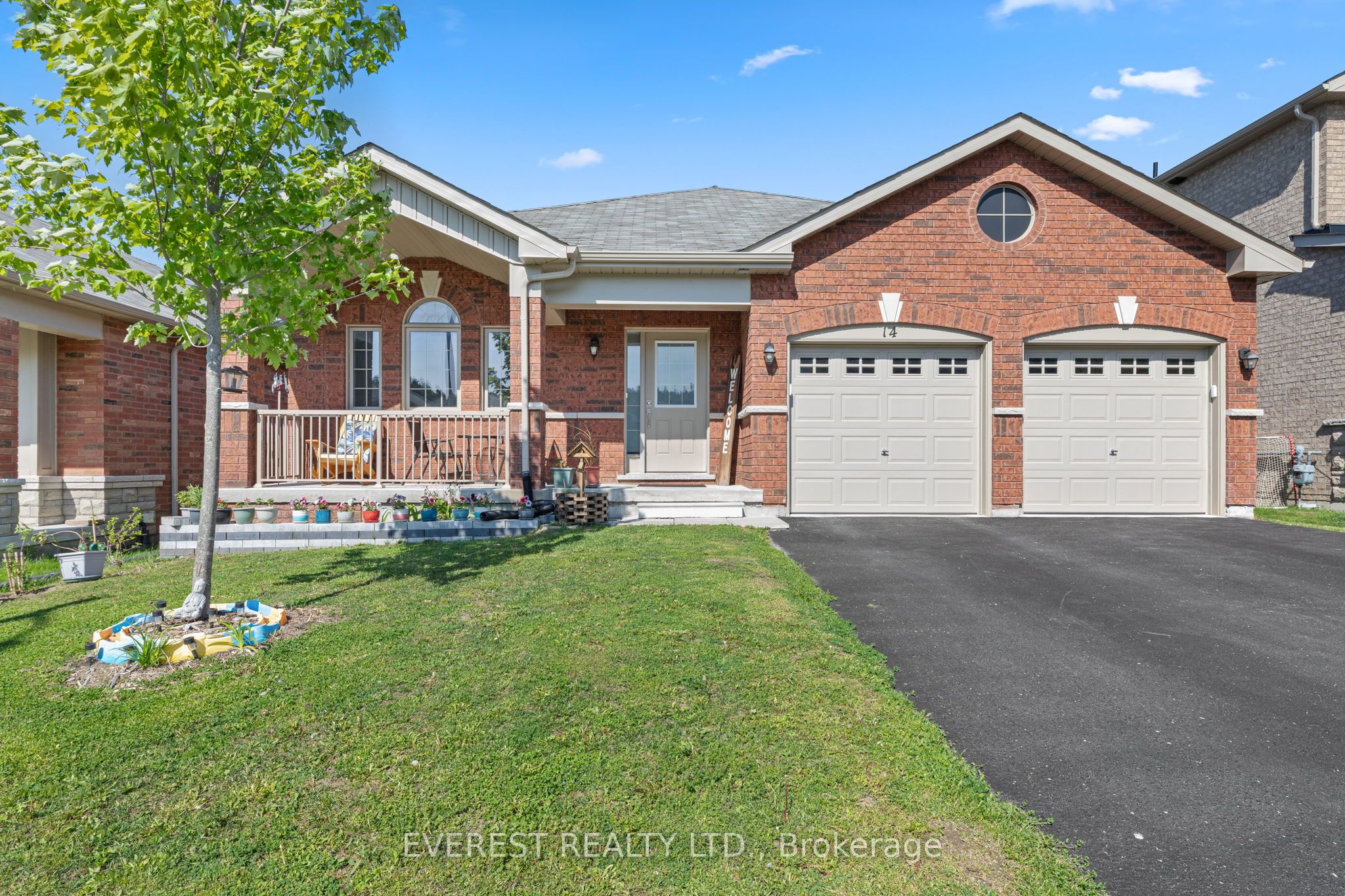 14 Hewson Street, Penetanguishene, ON, L9M 0V7