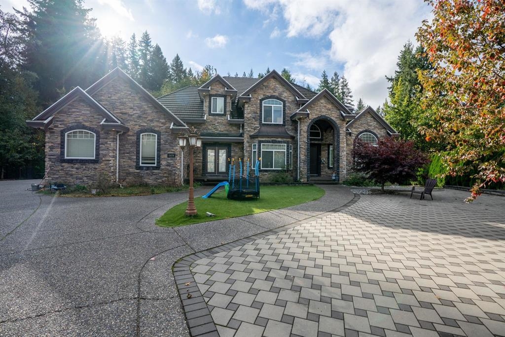 5479 124b Street, Surrey, BC, V3X 3T1 photo 3