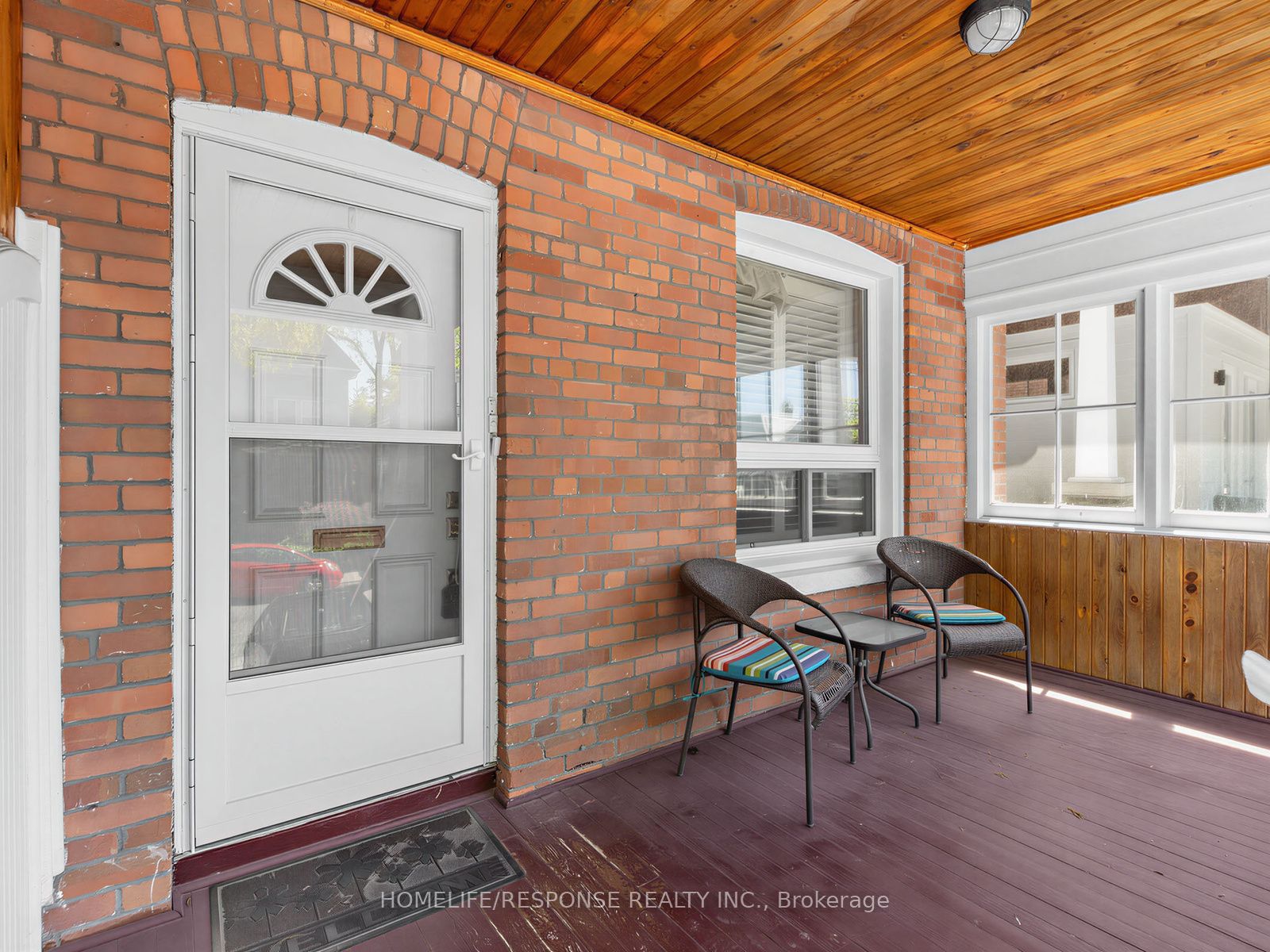 127 Lee Avenue, Toronto, ON, M4E 2P2 photo 3