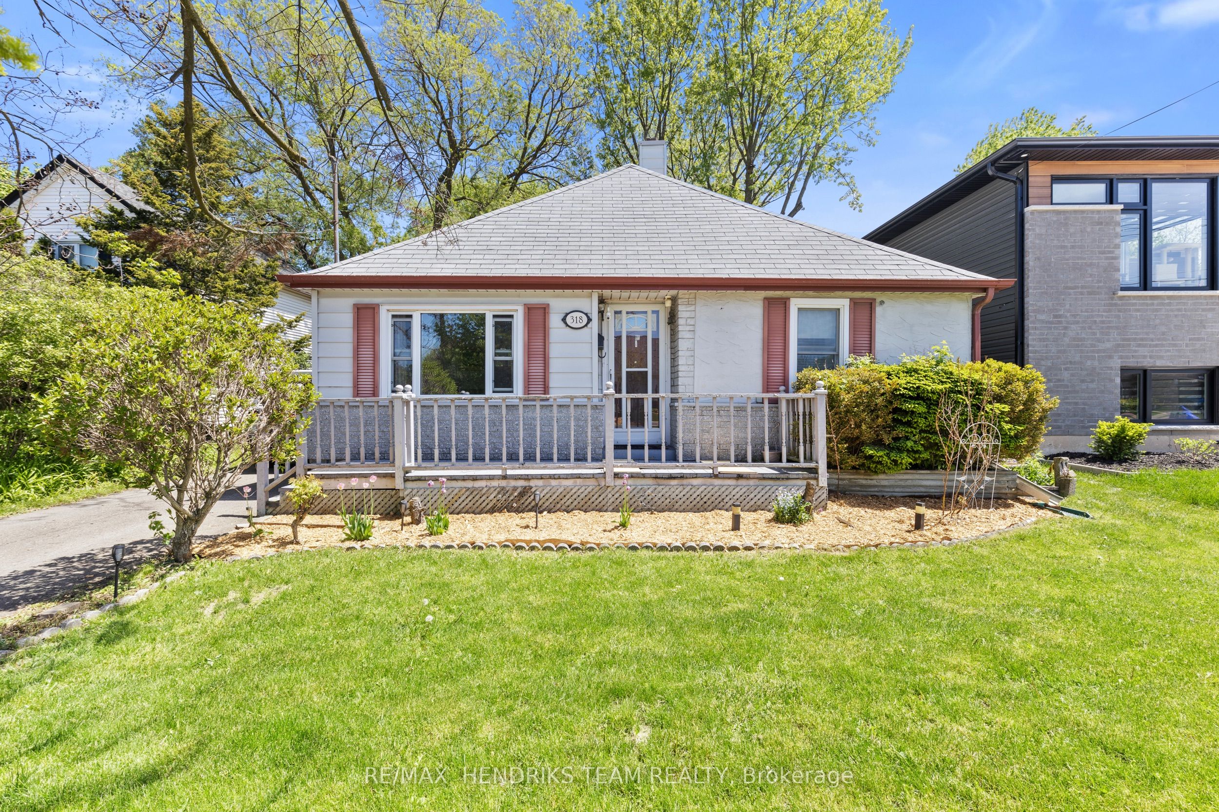 318 Aqueduct Street, Welland, ON, L3C 1E1