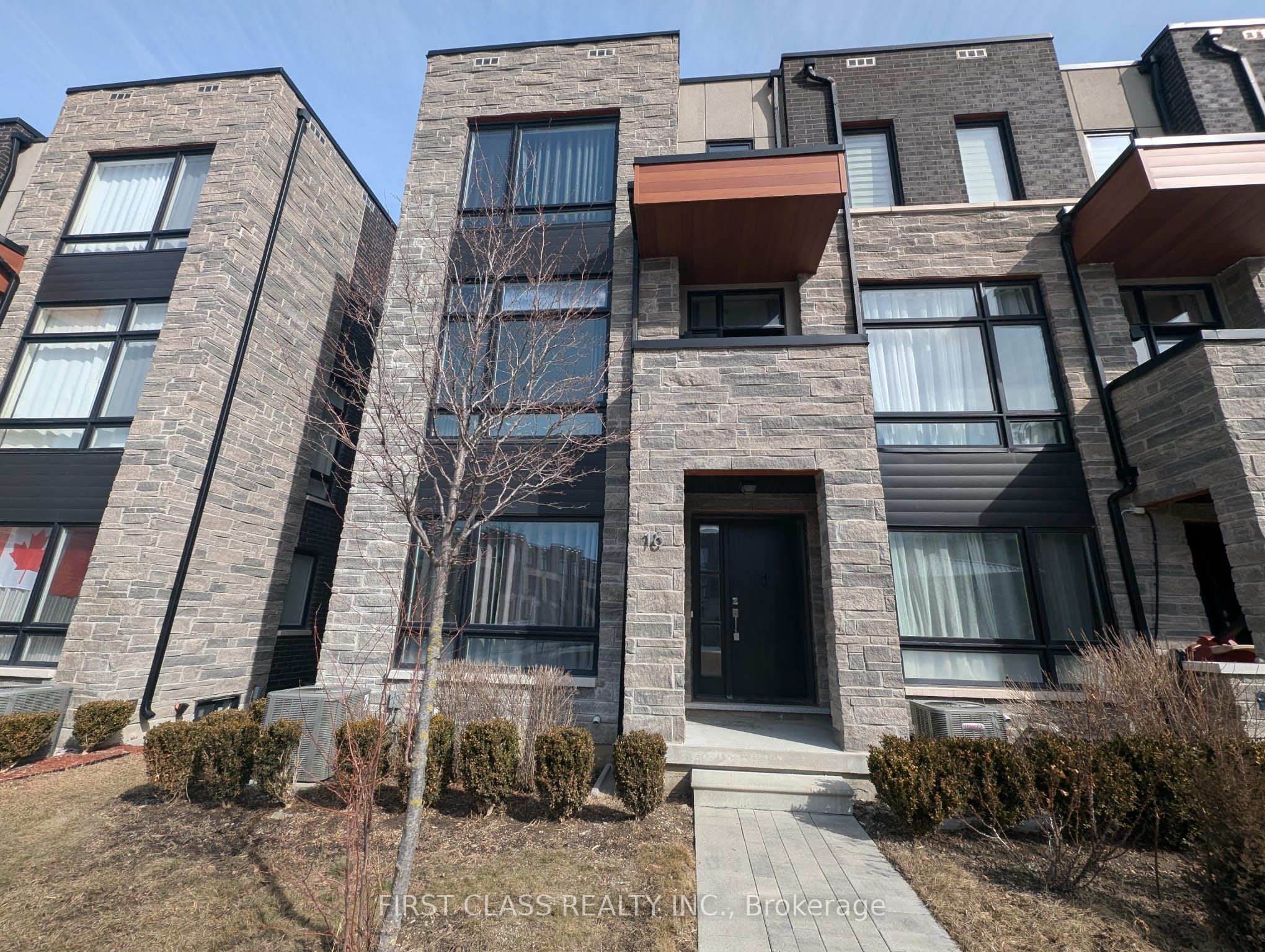 18 Carpaccio Avenue, Vaughan, ON, L4H 4R5