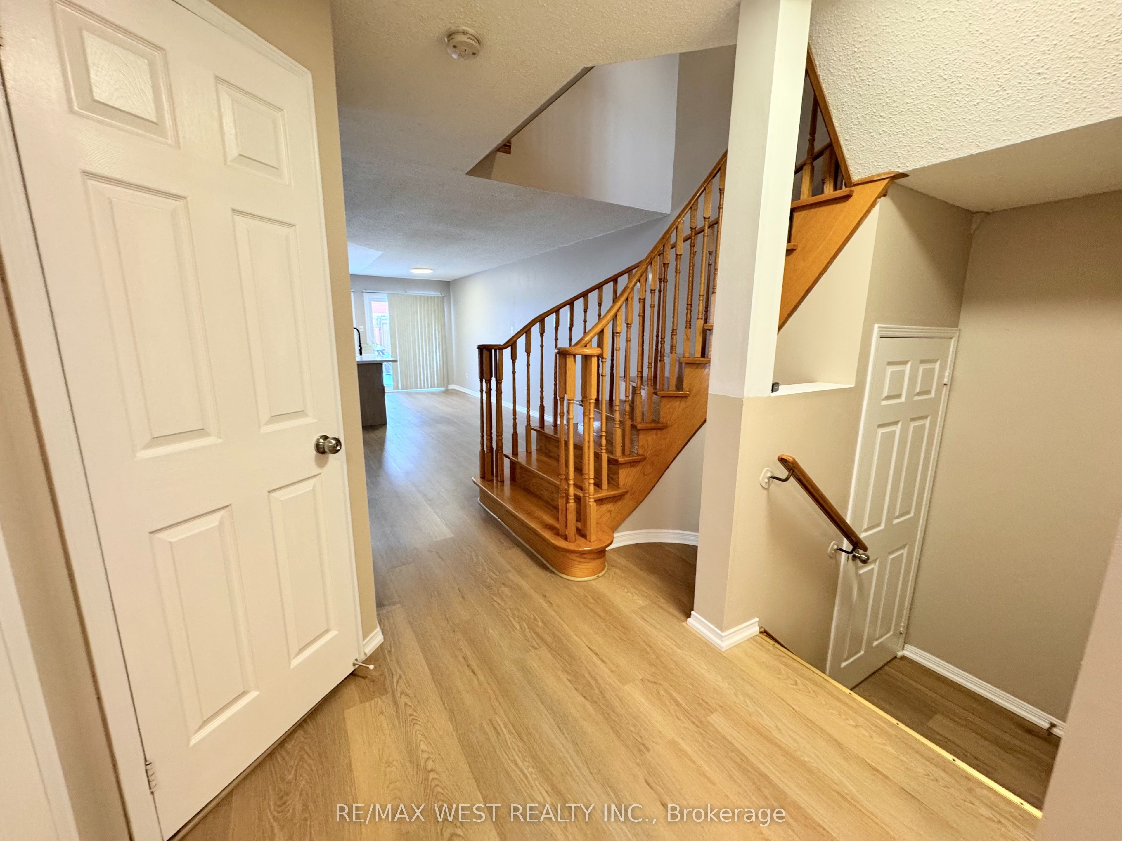 Additional image 4 of 269 Pressed Brick Drive, Brampton, ON, L6V 4L2
