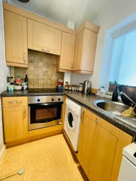Buckingham Place, Bristol BS8