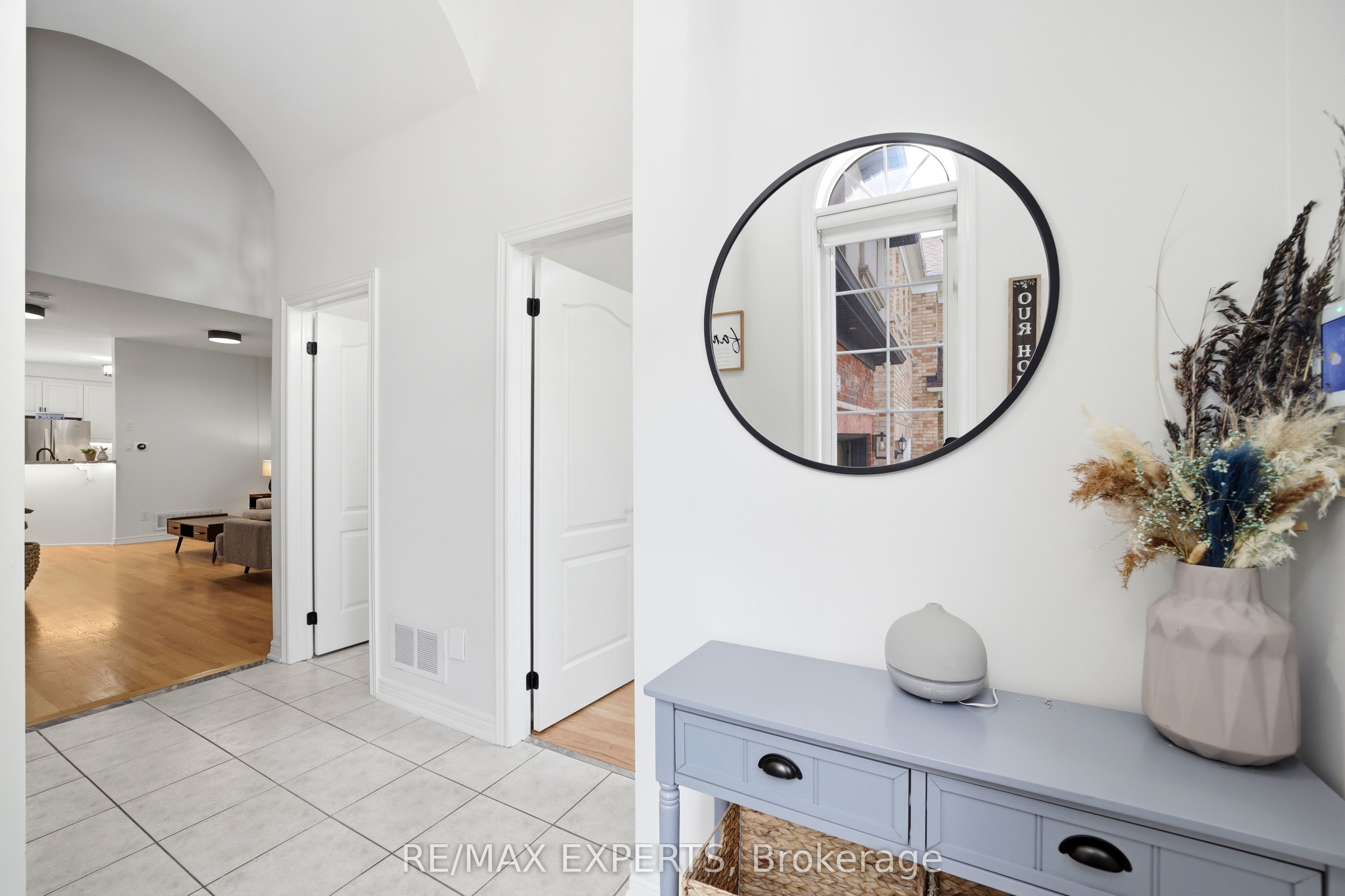 23 Shadetree Crescent, Vaughan, ON, L4H 1Y3 photo 4