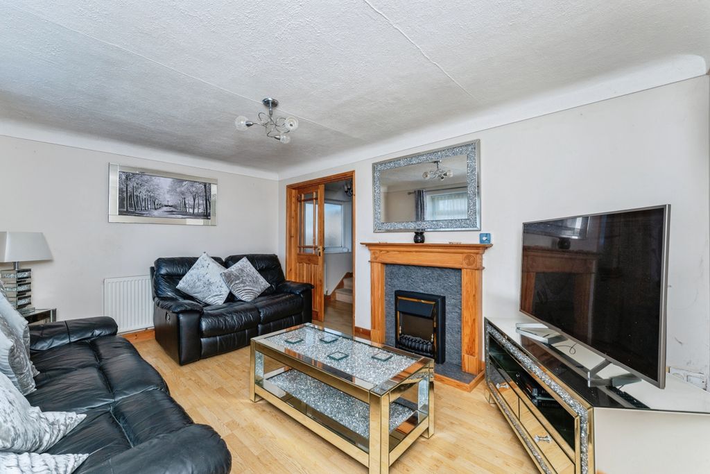 Additional image 2 of 4 bed detached house for saleEpworth Road, Rhyl LL18