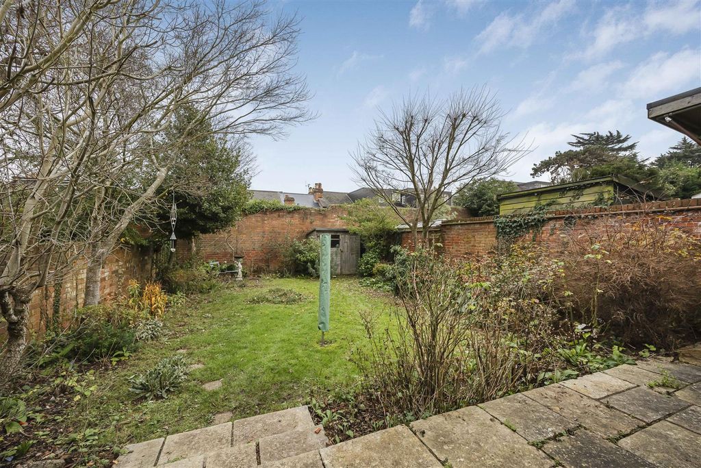 Additional image 29 of 5 bed semi-detached house for saleAlexandra Road, Reading RG1